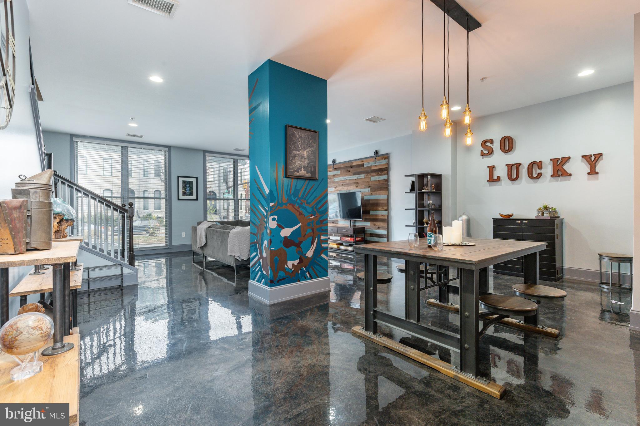 ART MUSEUM AREA - Residential