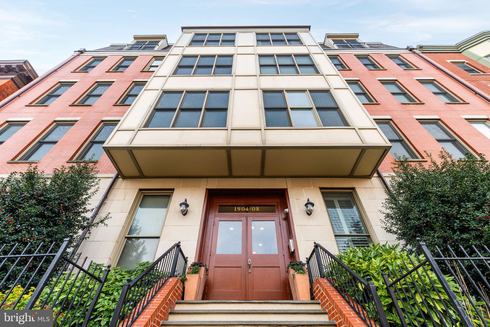 ART MUSEUM AREA - Residential