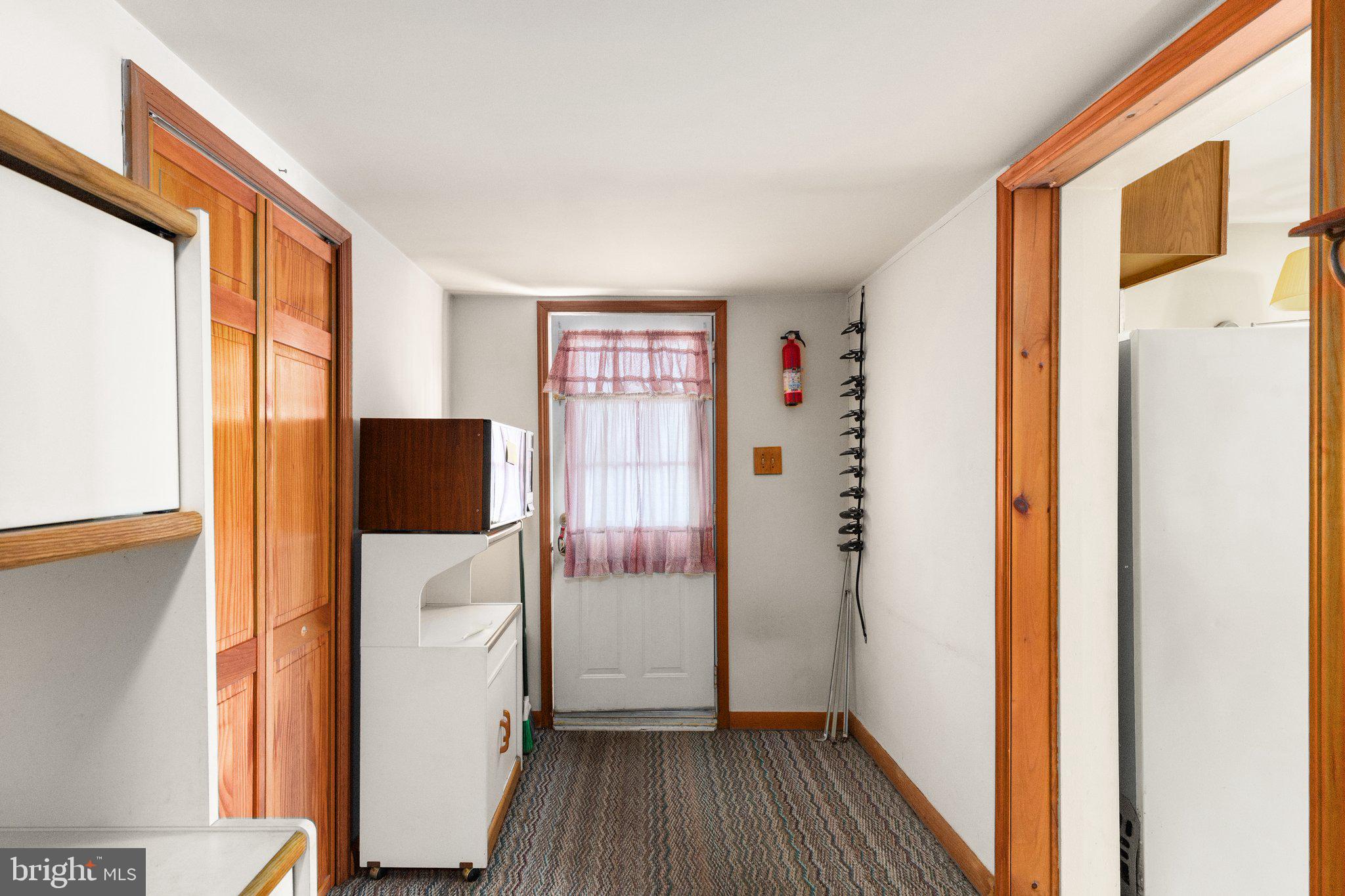 11208 BEACH ROAD