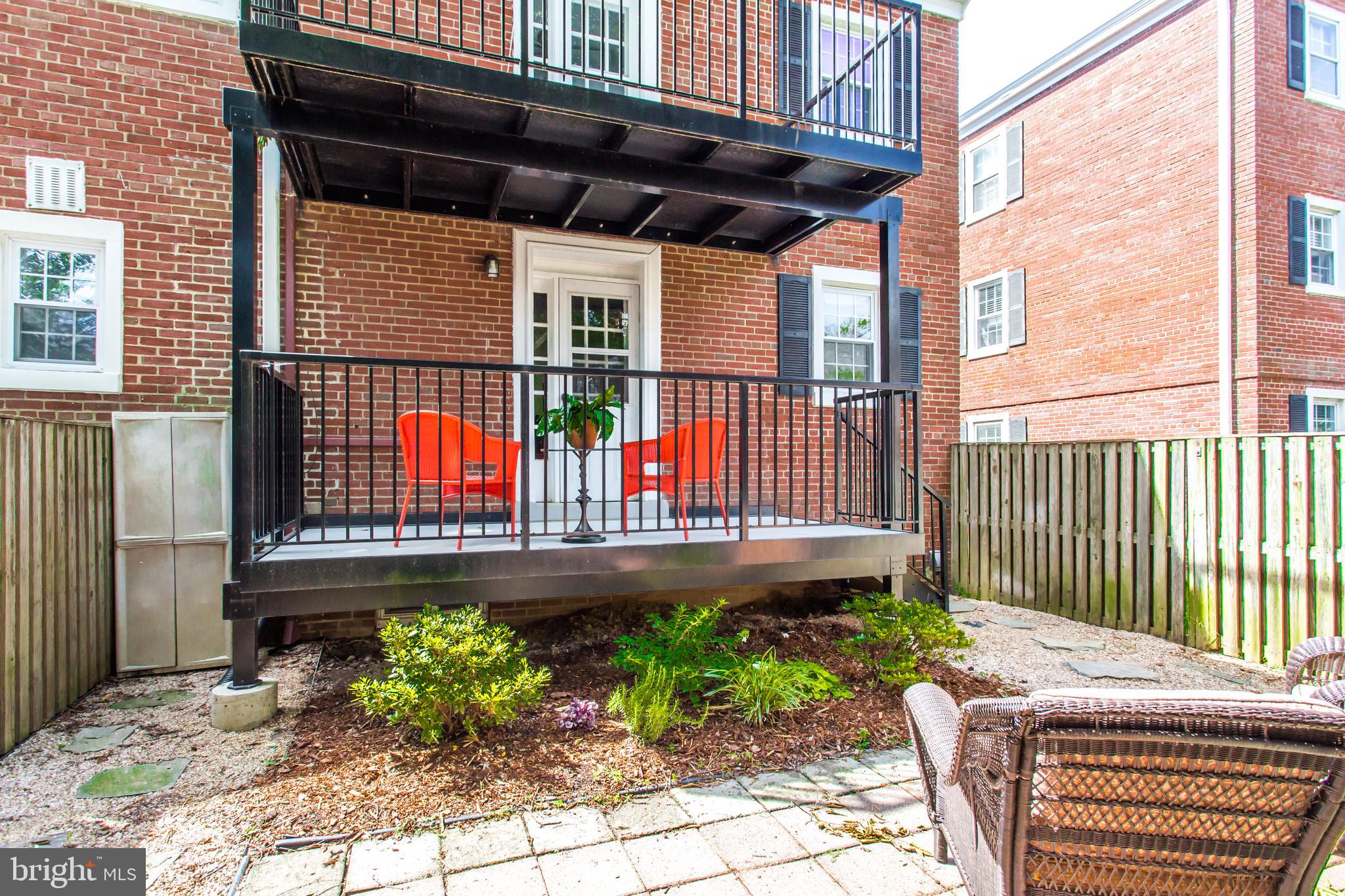 FAIRLINGTON - Residential