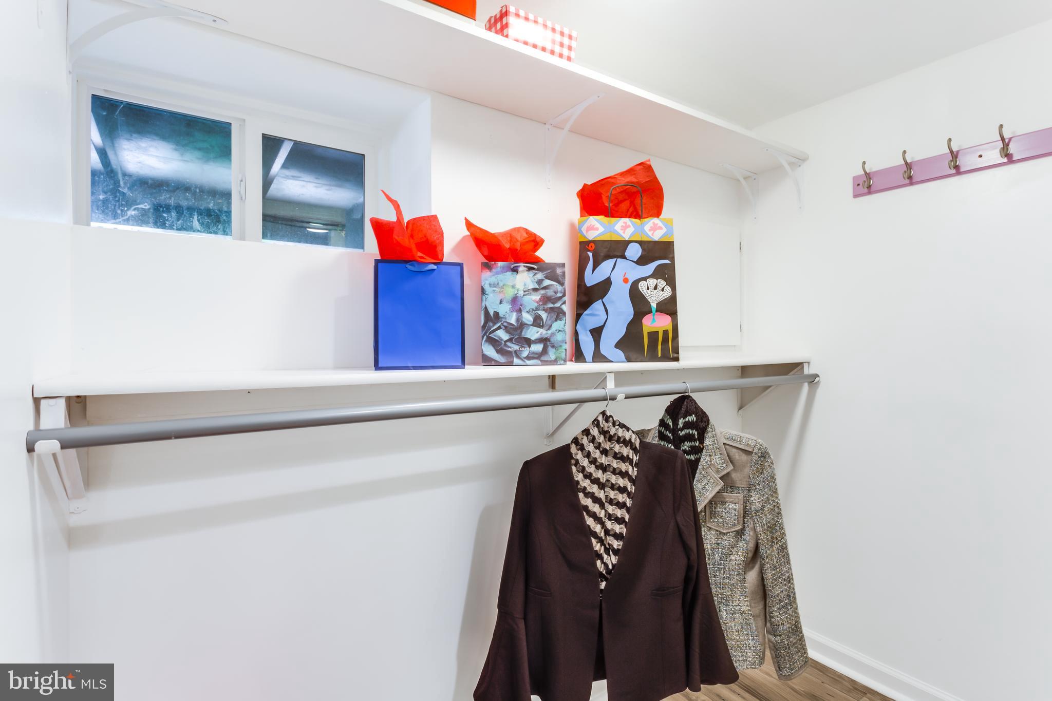 FAIRLINGTON - Residential