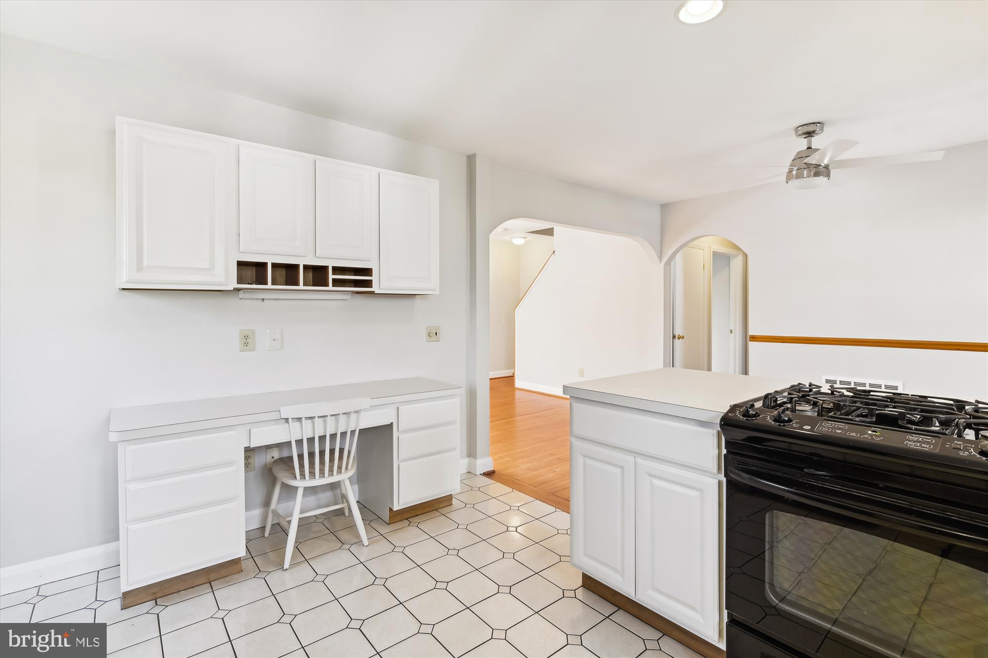 HILLSMERE SHORES - Residential