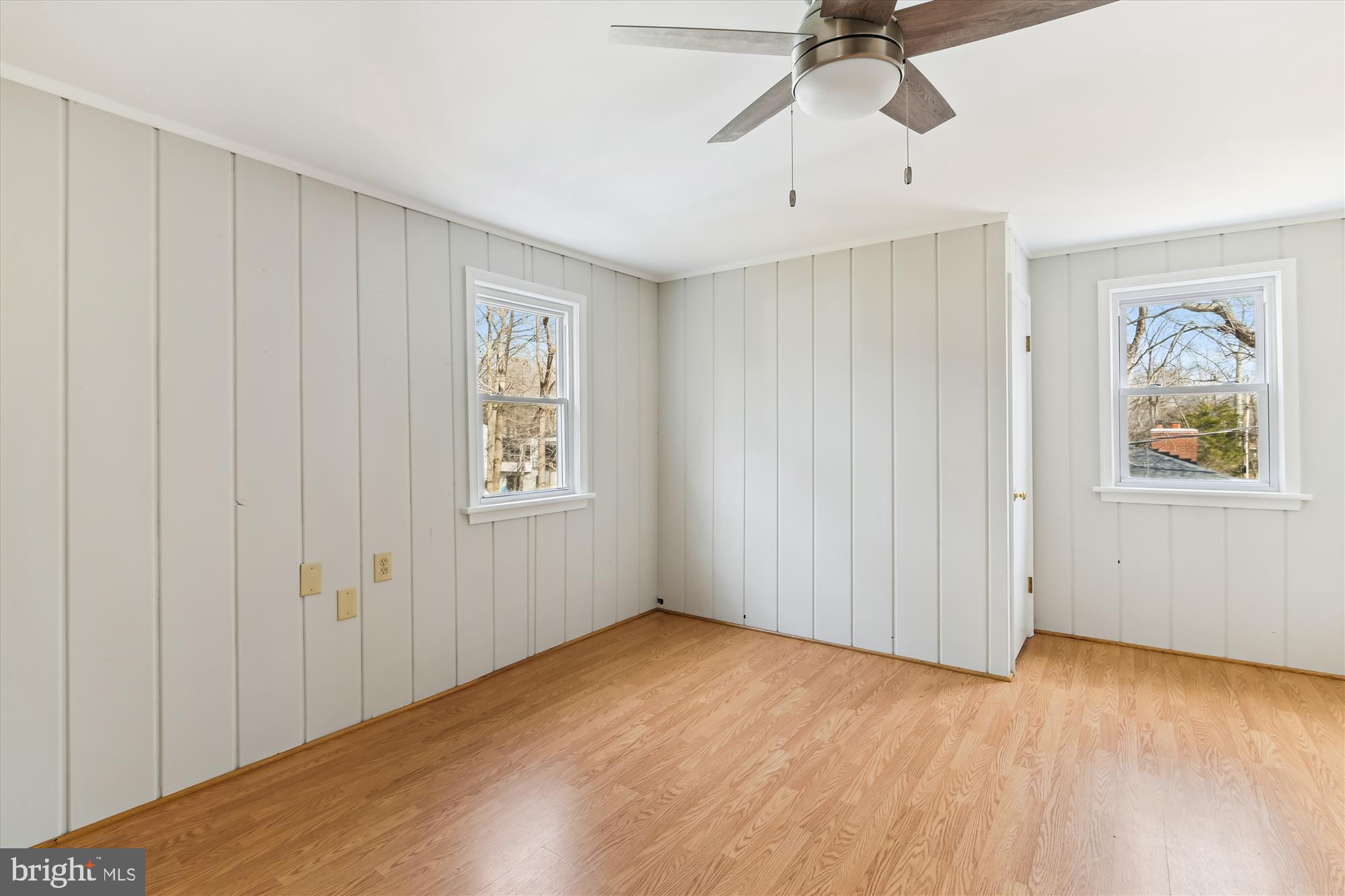 HILLSMERE SHORES - Residential