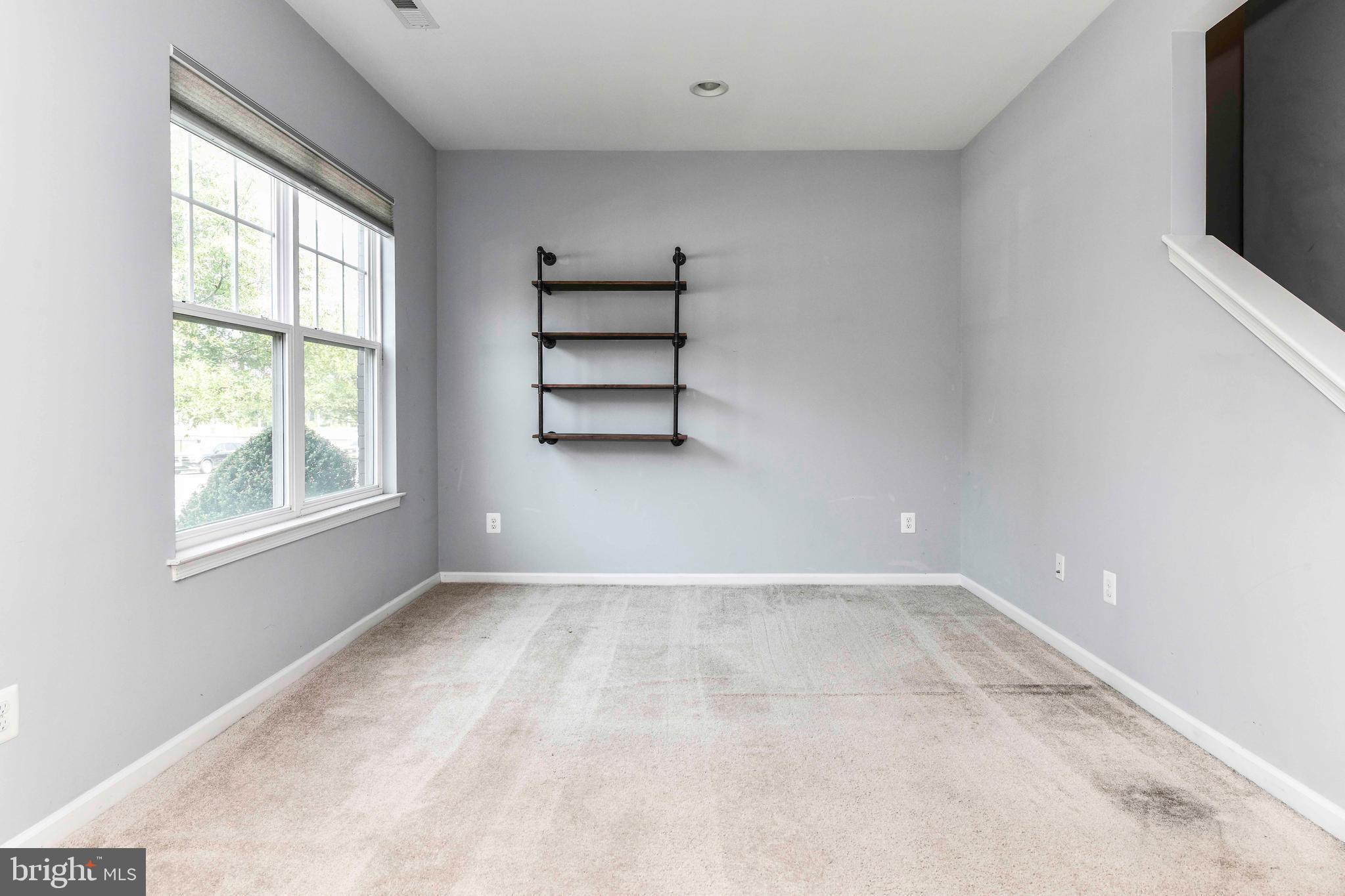 44025 EASTGATE VIEW DRIVE