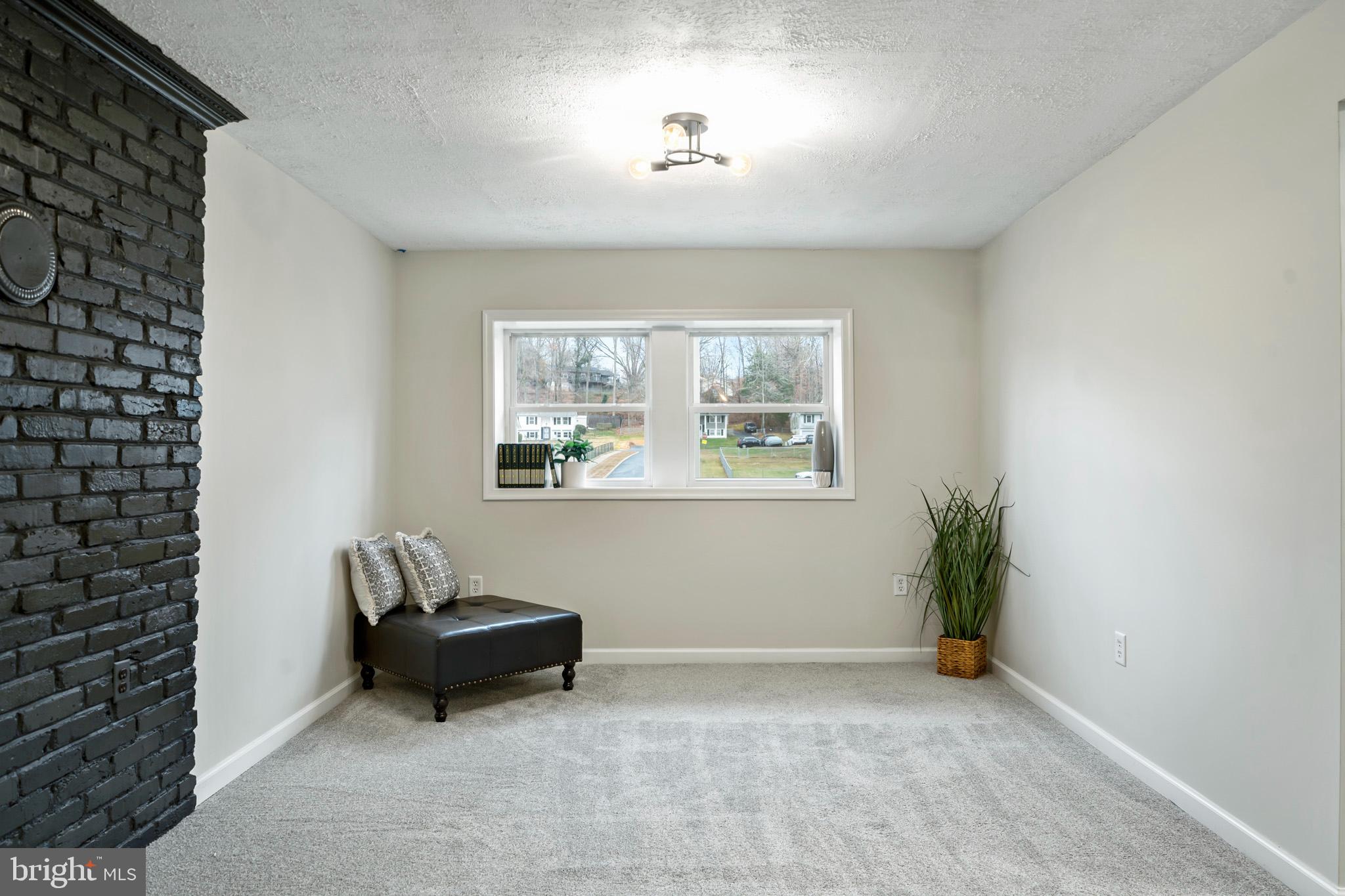 STRAWBERRY HILLS ESTATES - Residential