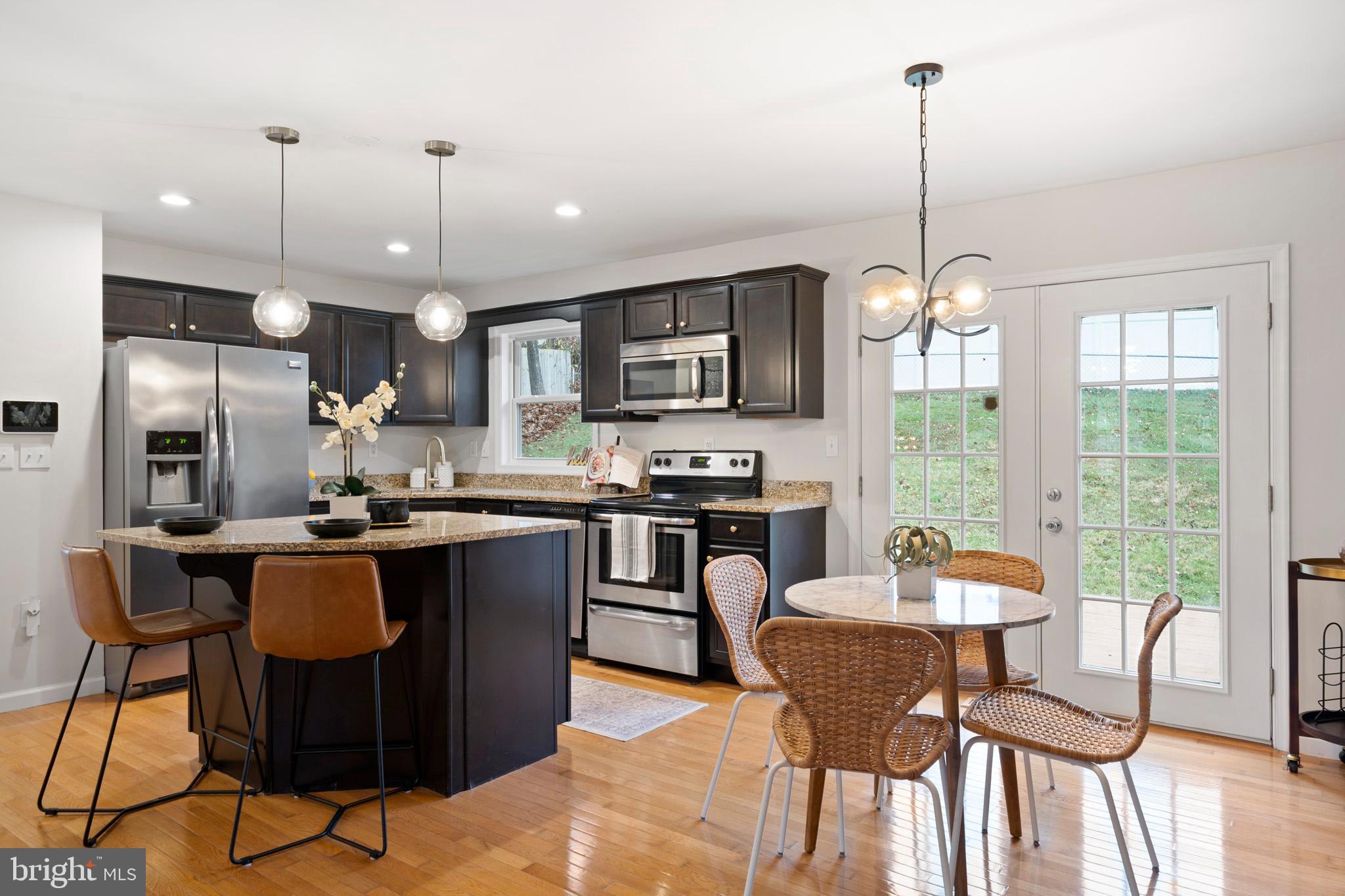 STRAWBERRY HILLS ESTATES - Residential