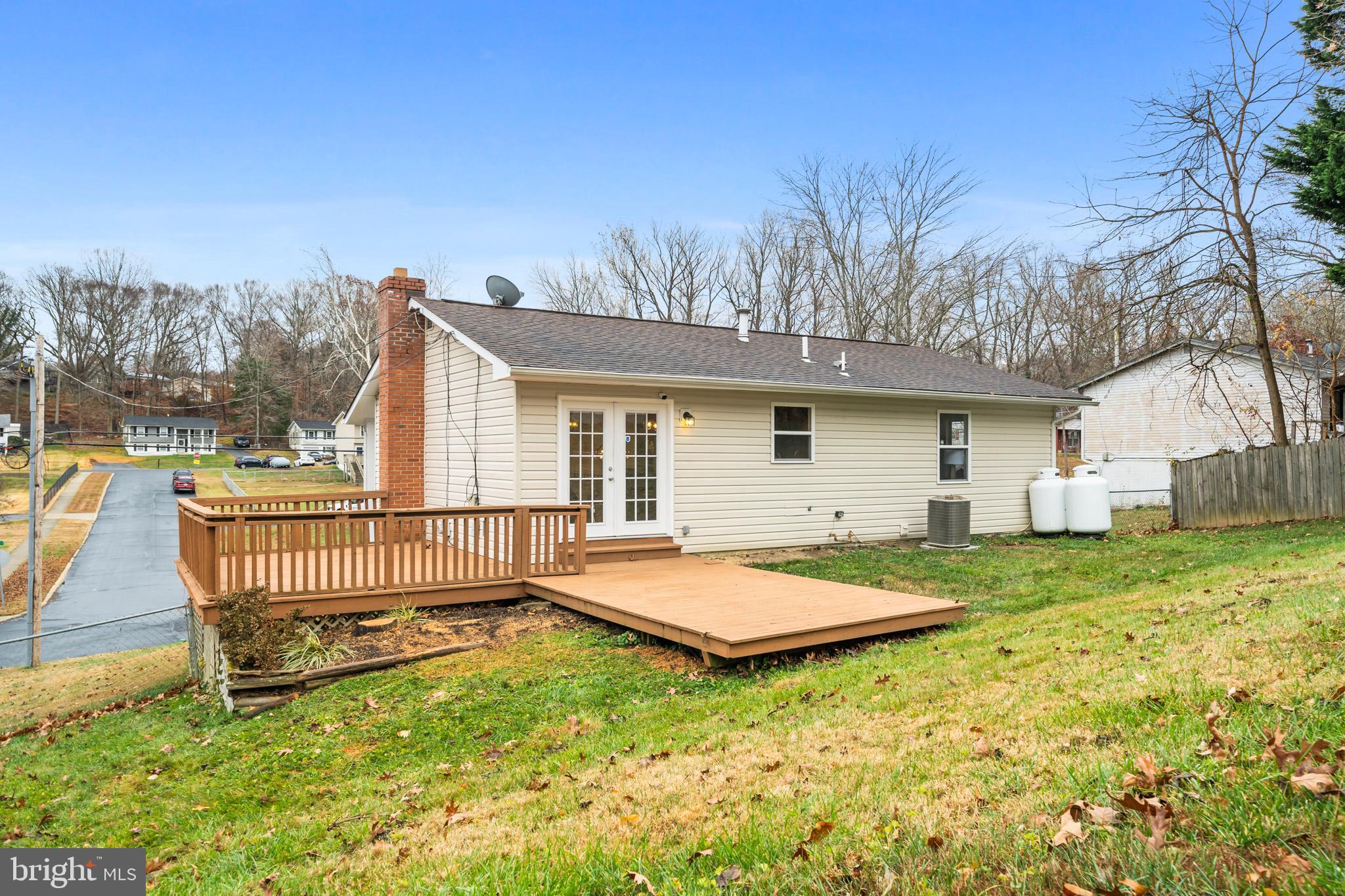 STRAWBERRY HILLS ESTATES - Residential