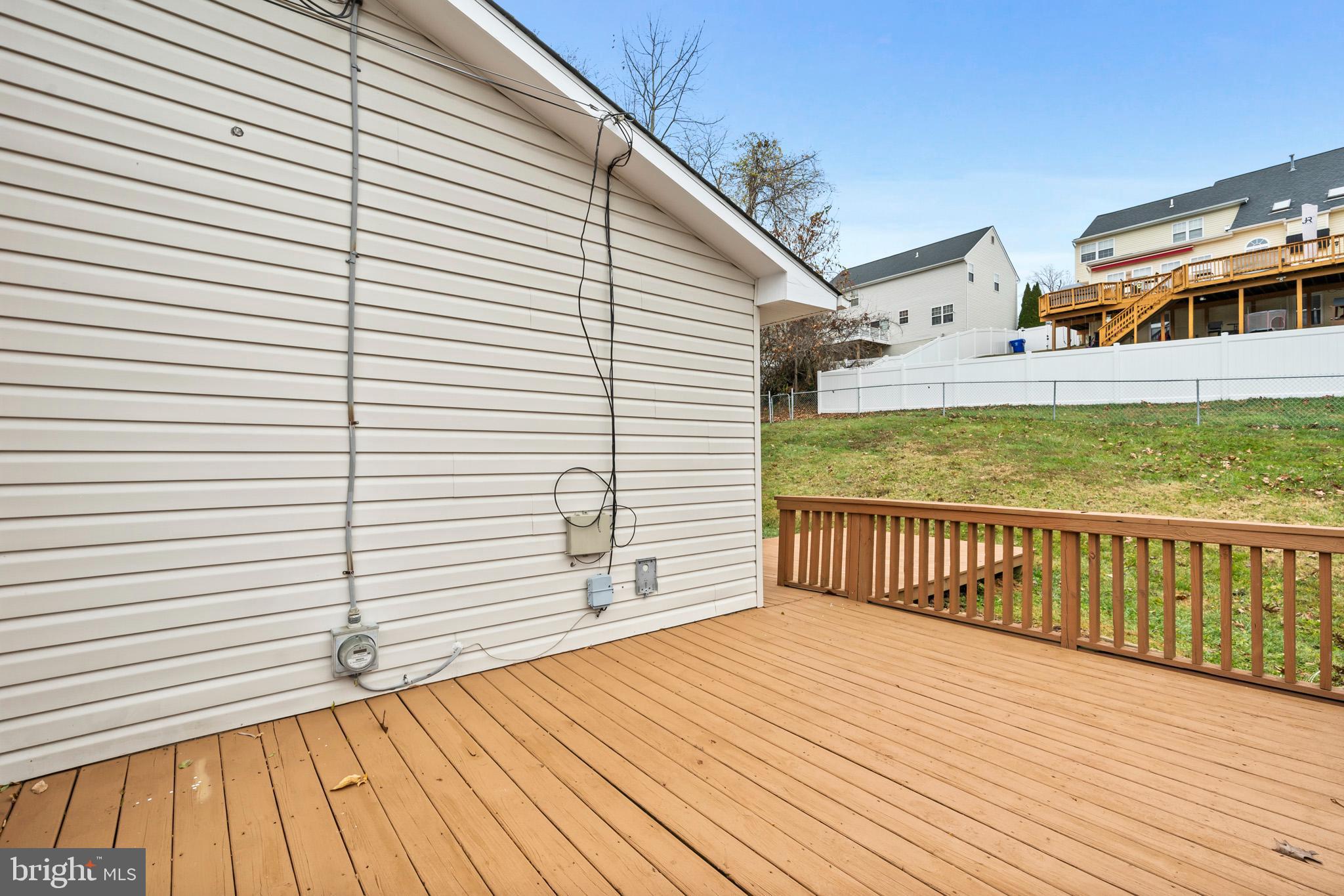 STRAWBERRY HILLS ESTATES - Residential