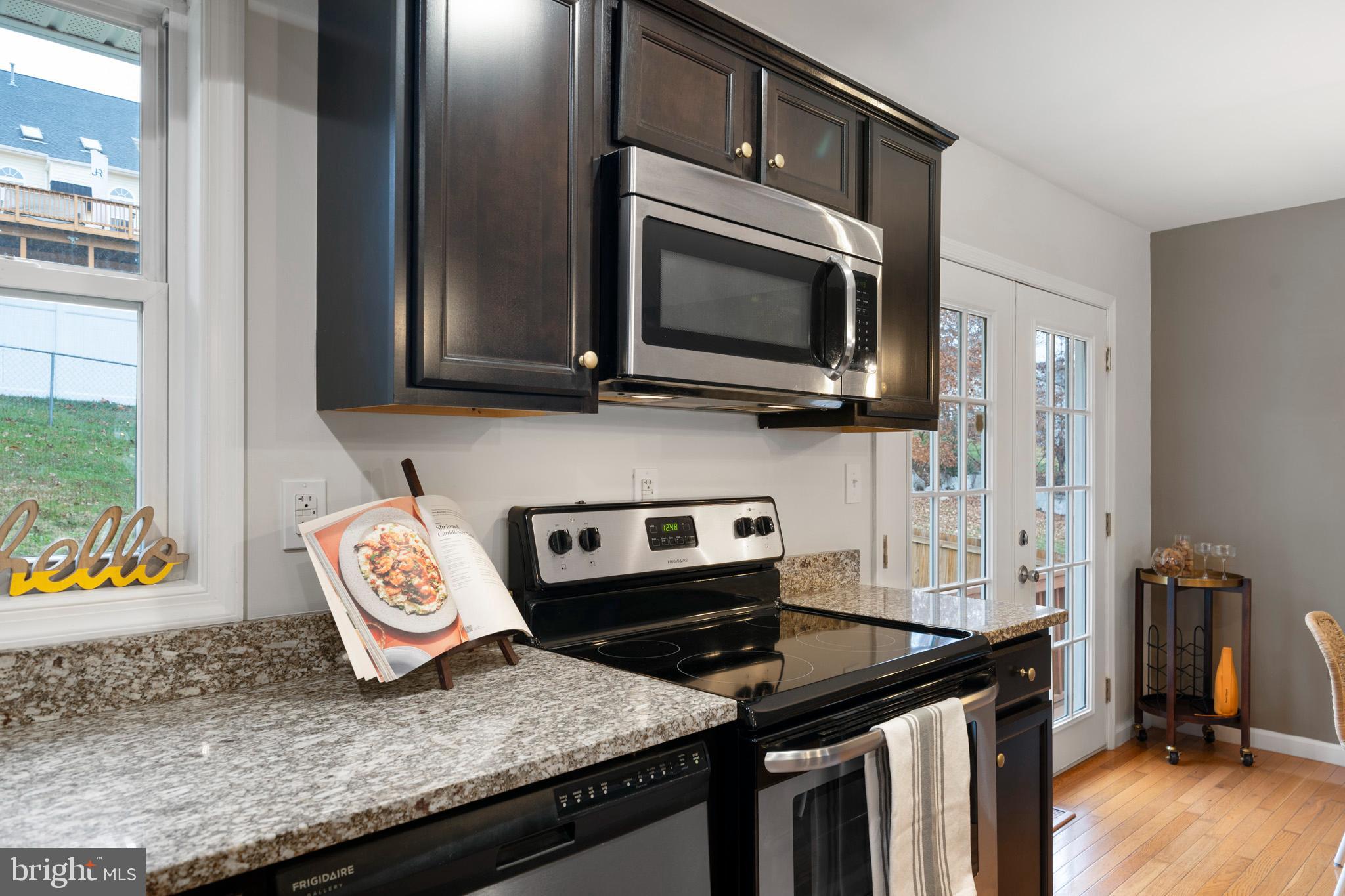 STRAWBERRY HILLS ESTATES - Residential