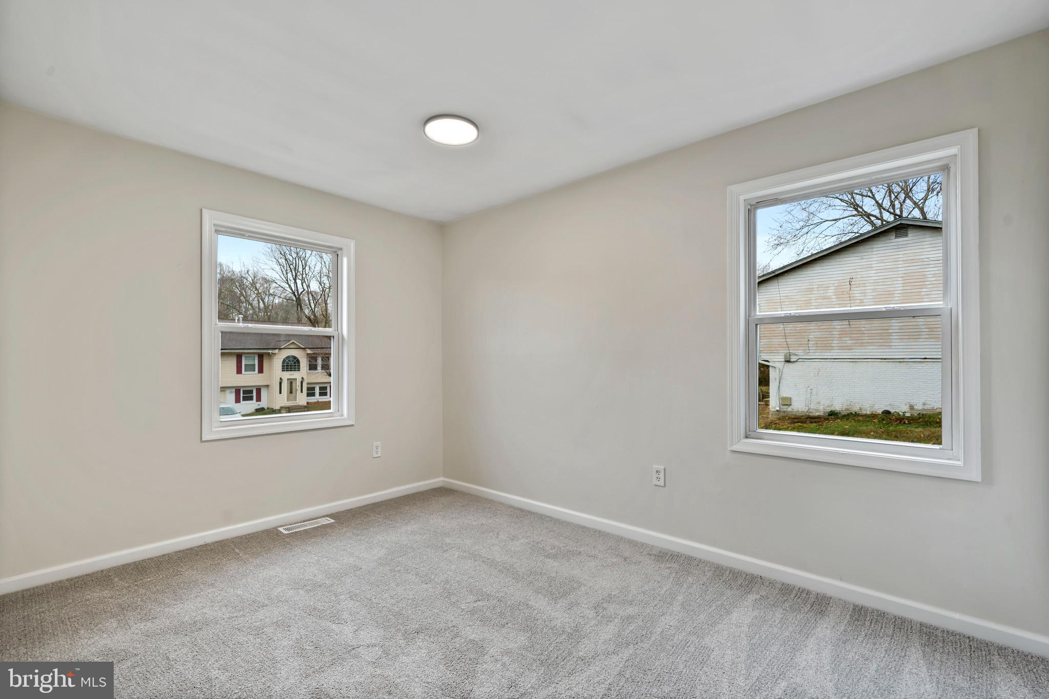 STRAWBERRY HILLS ESTATES - Residential