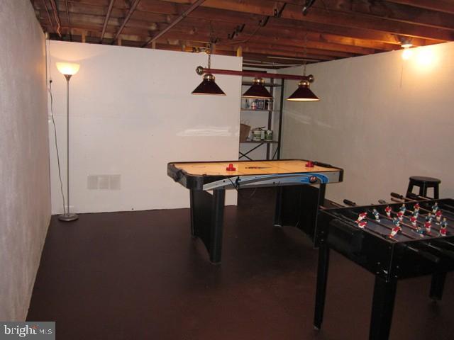 STONYBROOK HEIGHTS - Residential