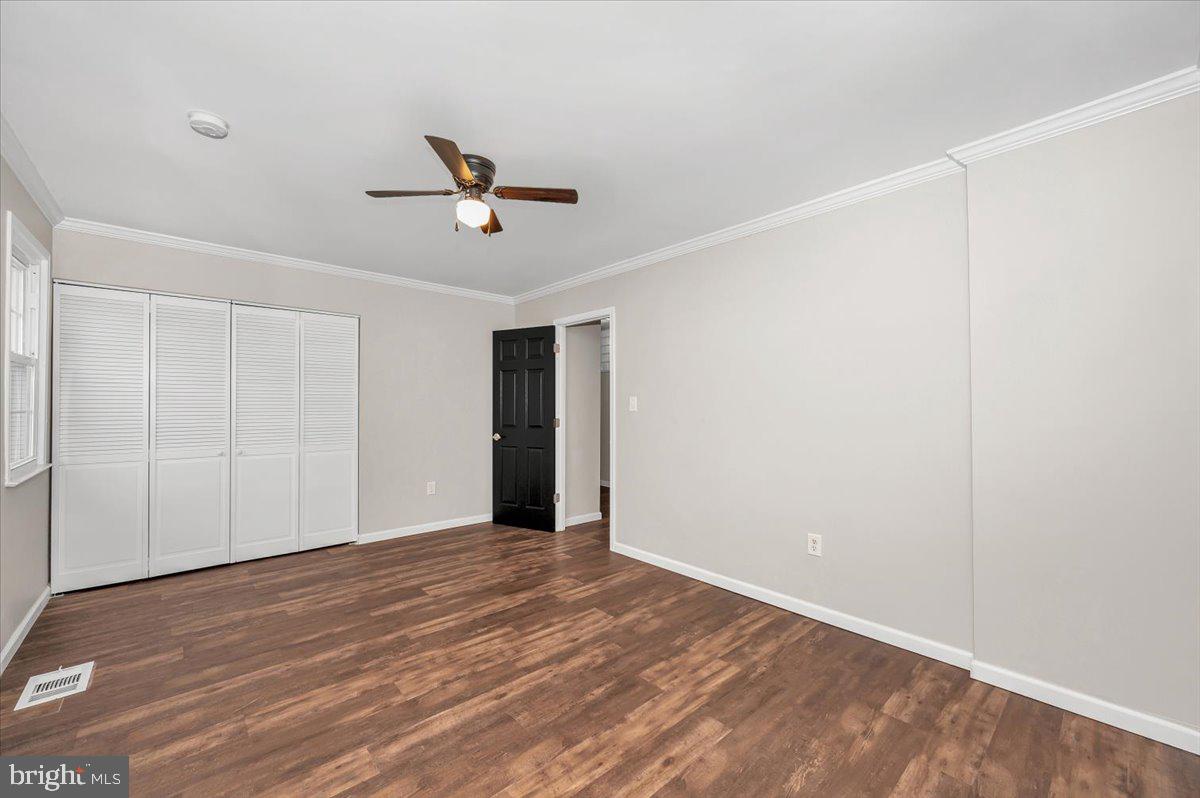 SHADY GROVE VILLAGE - Residential Lease