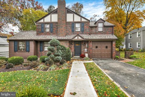 102 HIGH STREET READING PA 19606