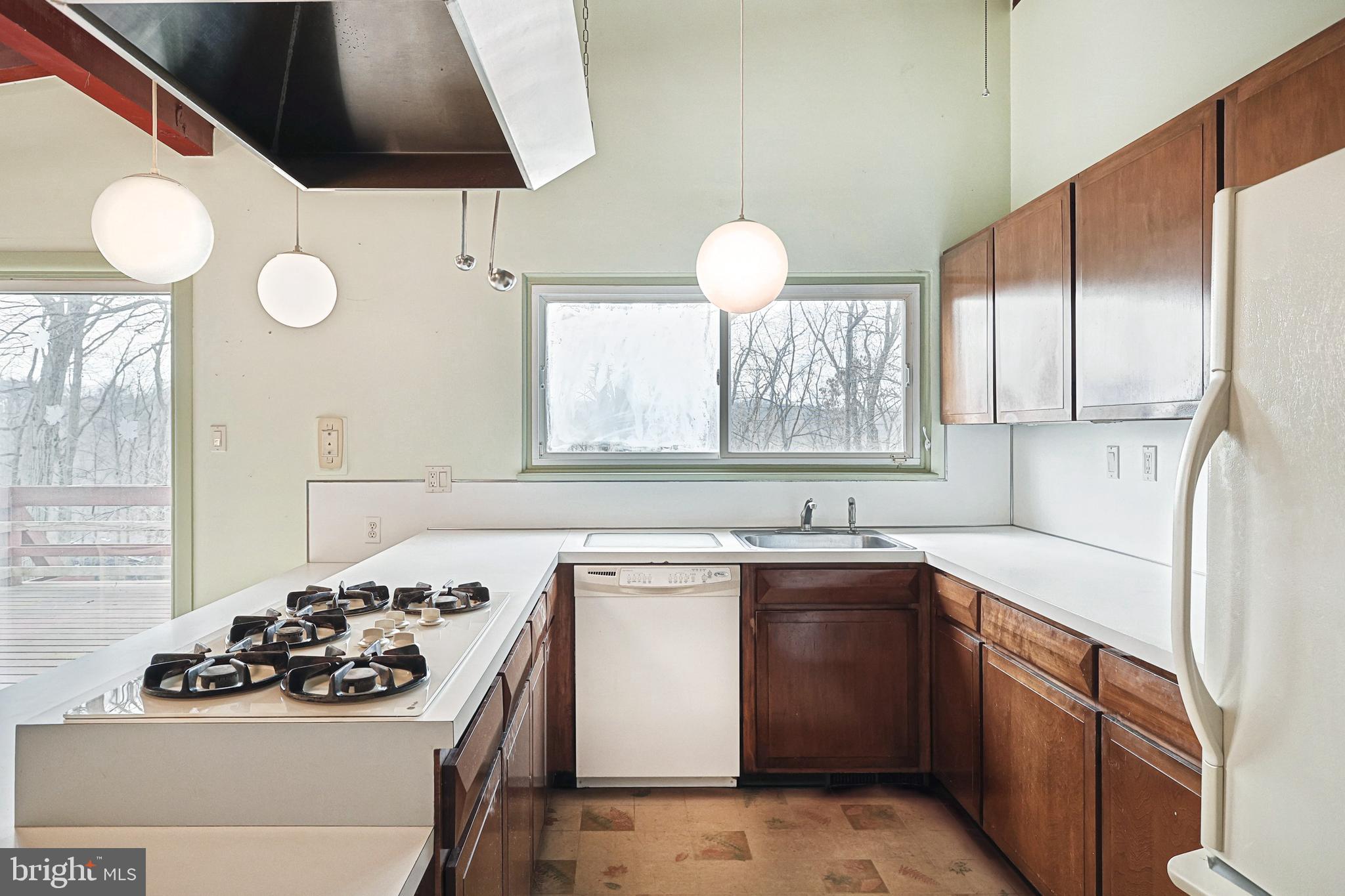 HILLCROFT - Residential