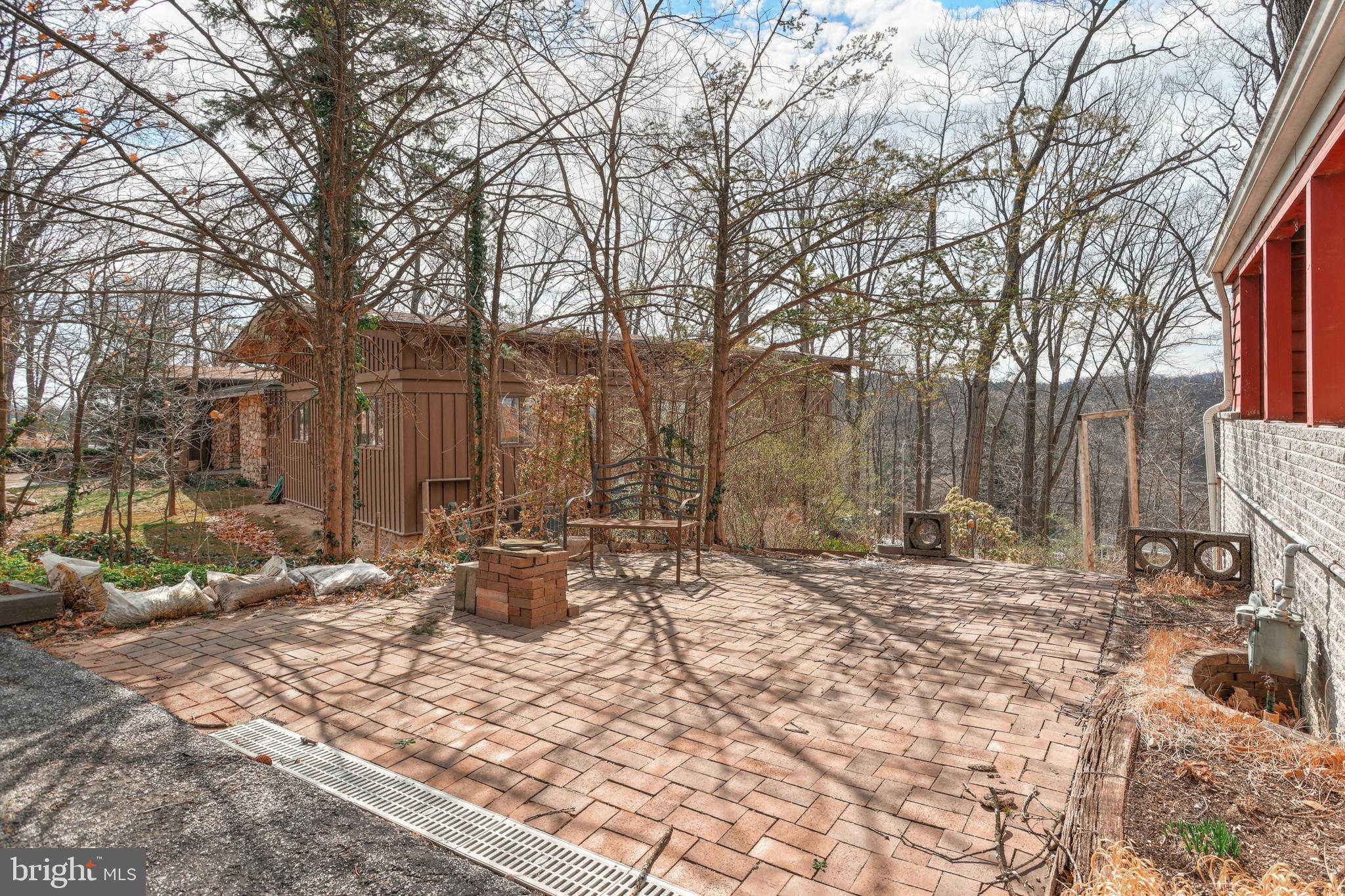 HILLCROFT - Residential