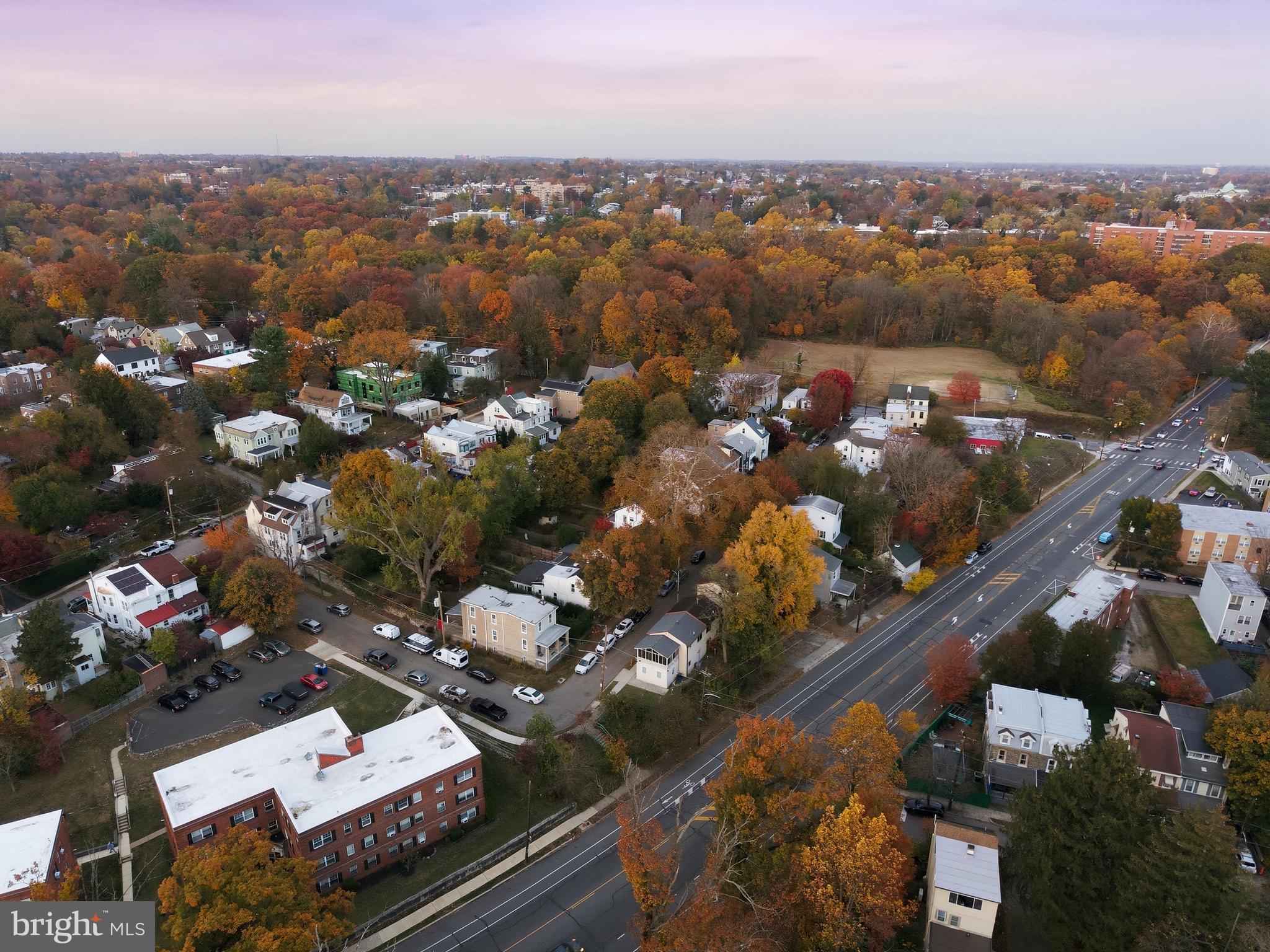 BLUE BELL HILL - Residential