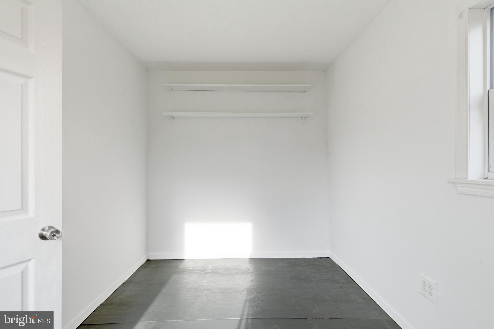 BLUE BELL HILL - Residential