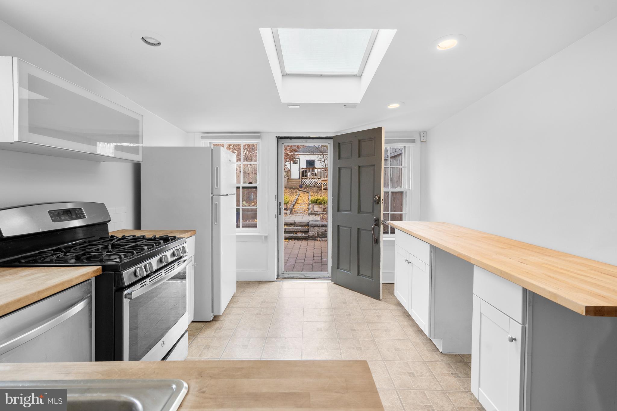 BLUE BELL HILL - Residential