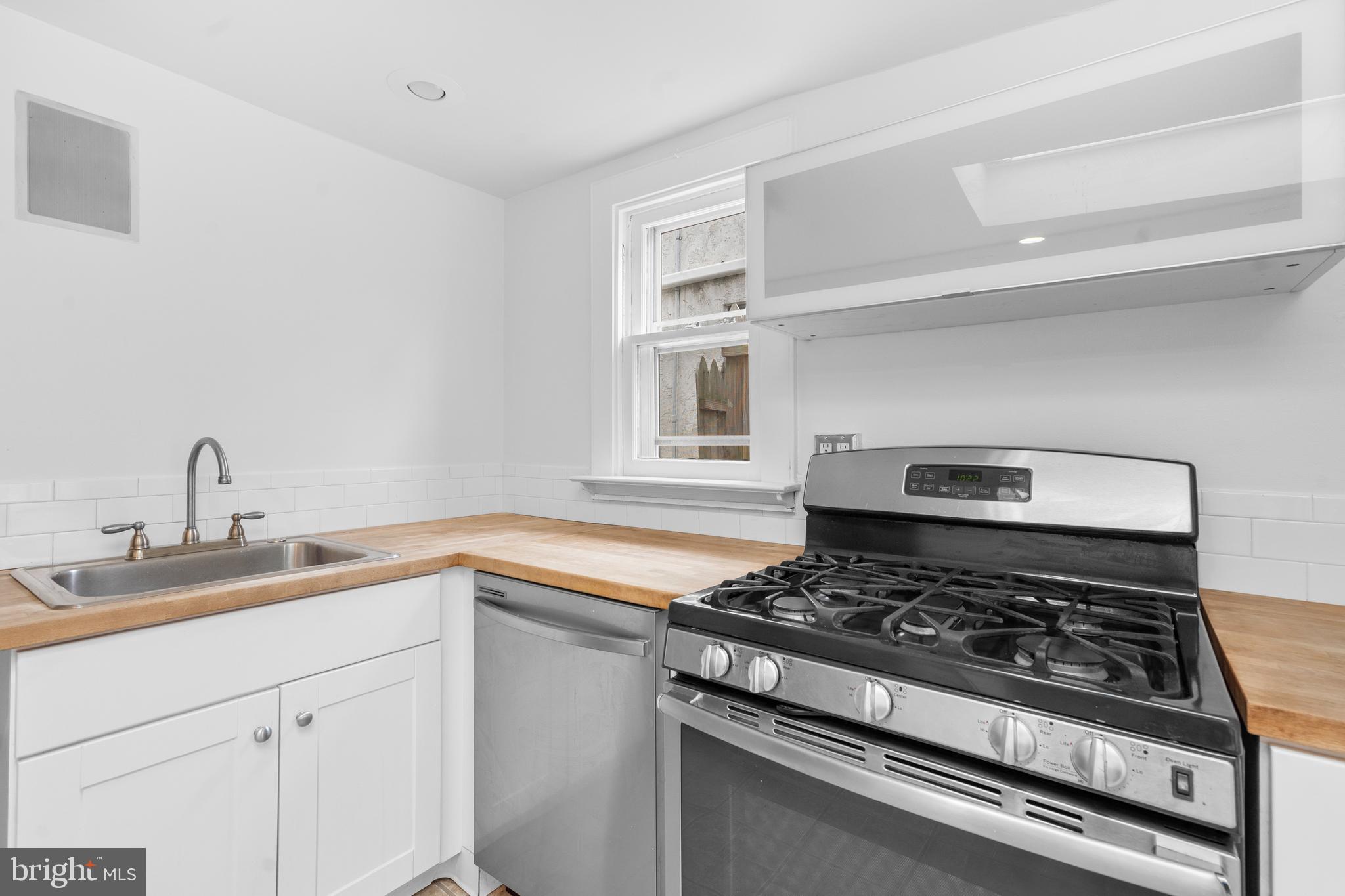 BLUE BELL HILL - Residential