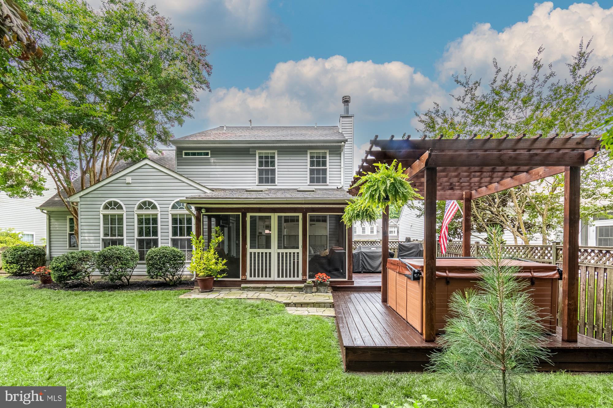 MALLARD RUN - Residential