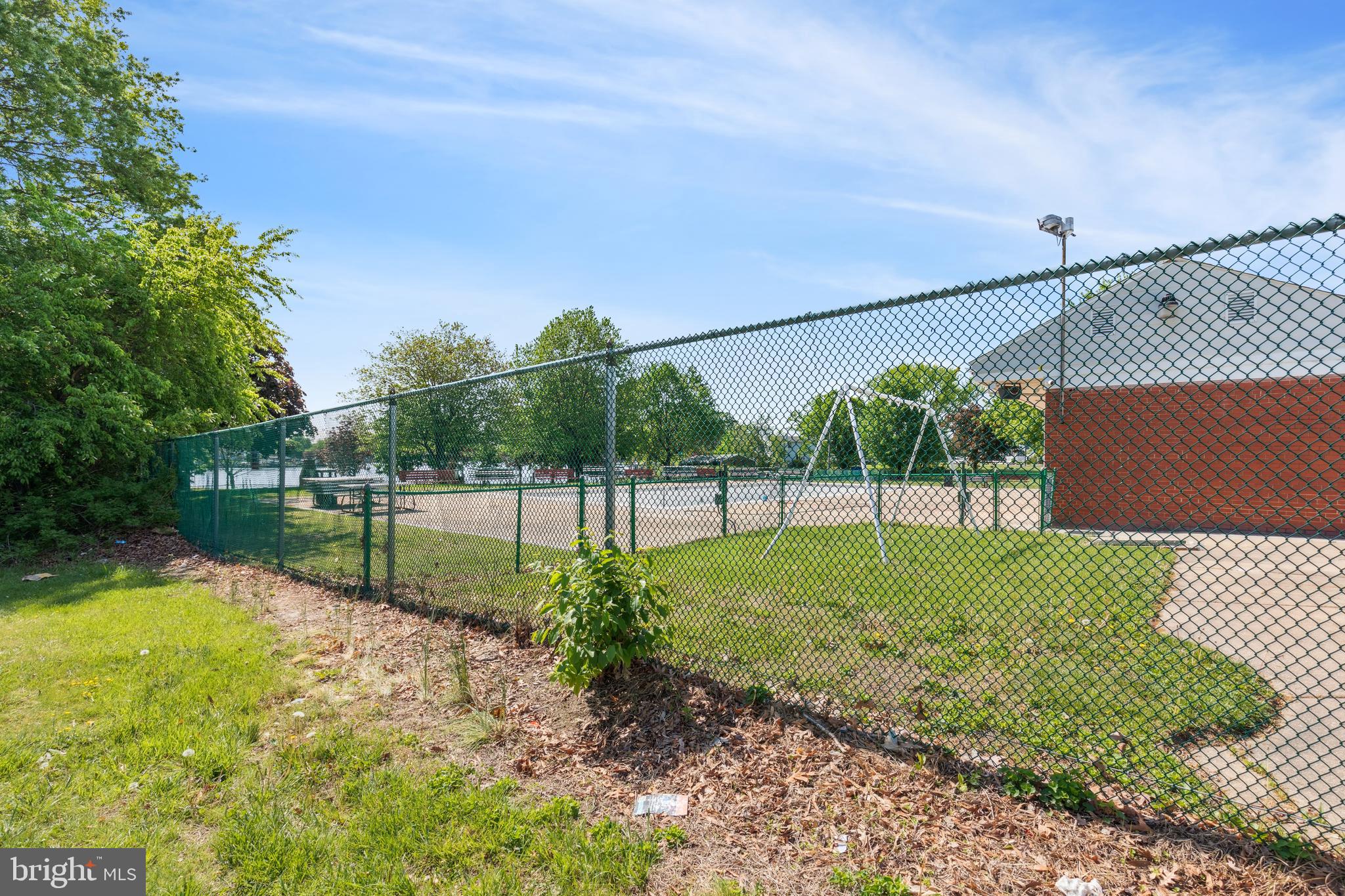 ROSEWALD BEACH - Residential