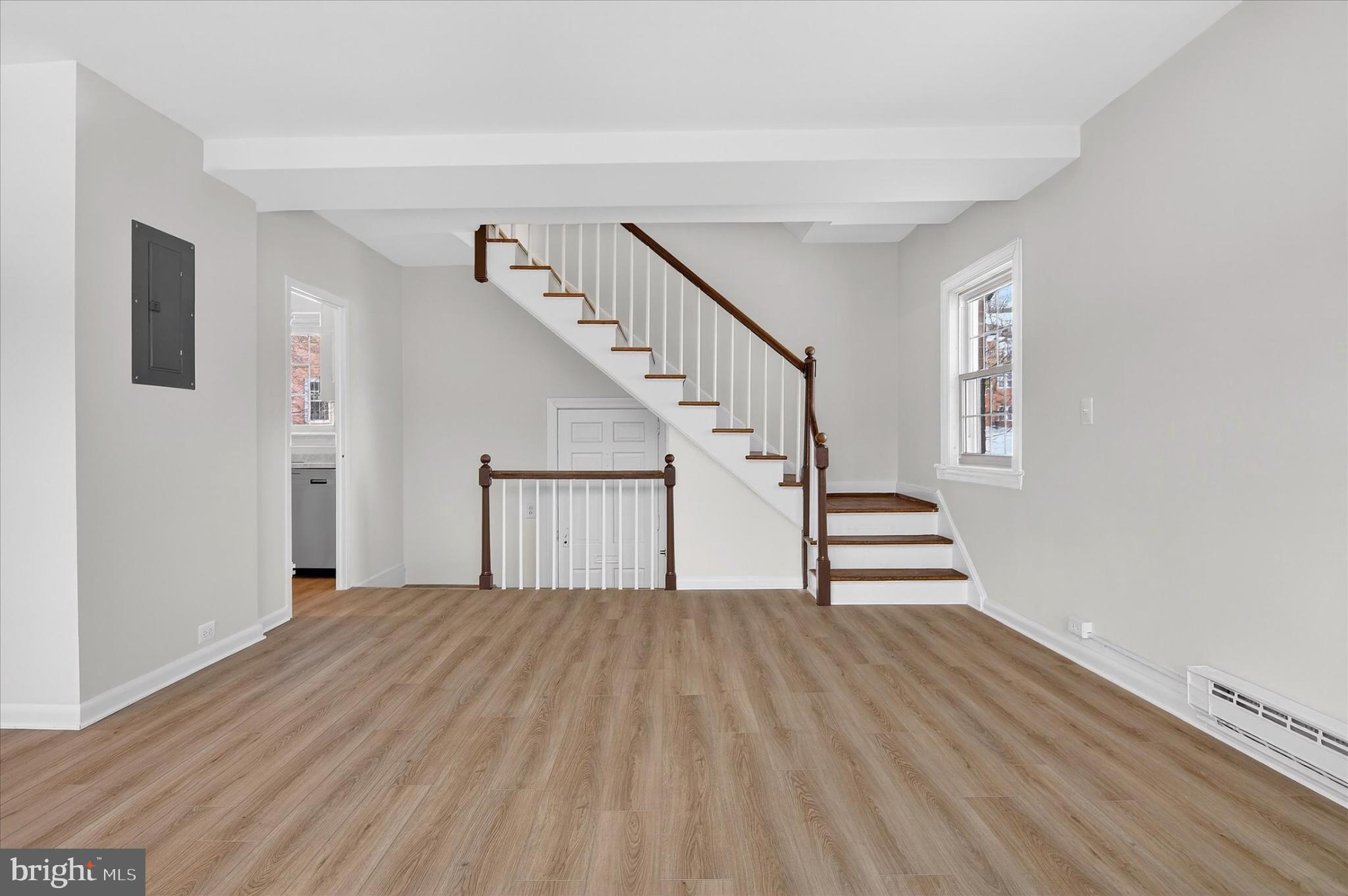 3129 MARTHA CUSTIS DR