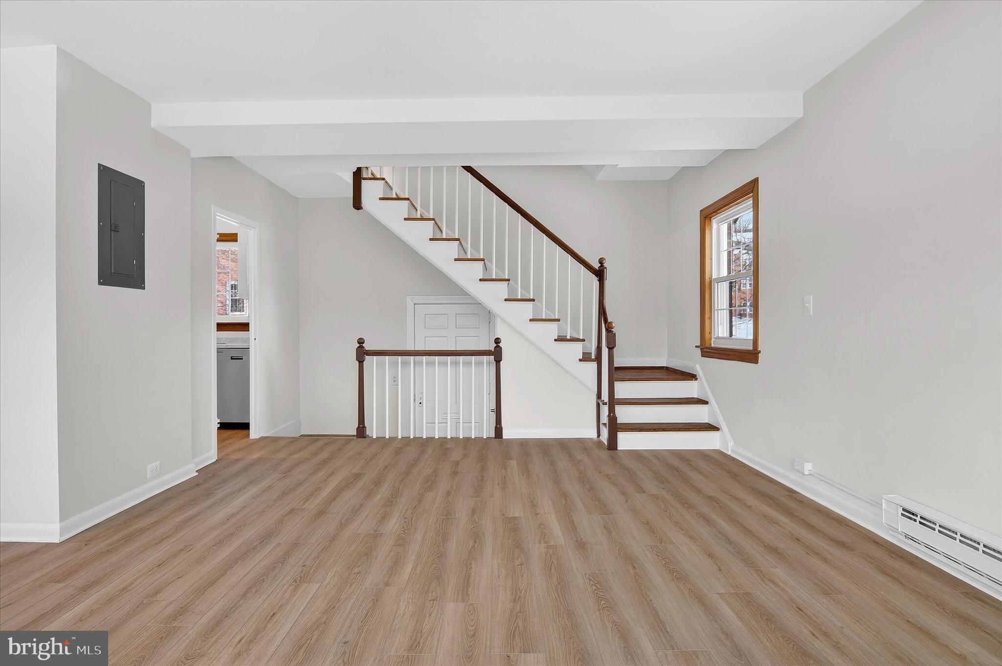 3129 MARTHA CUSTIS DR