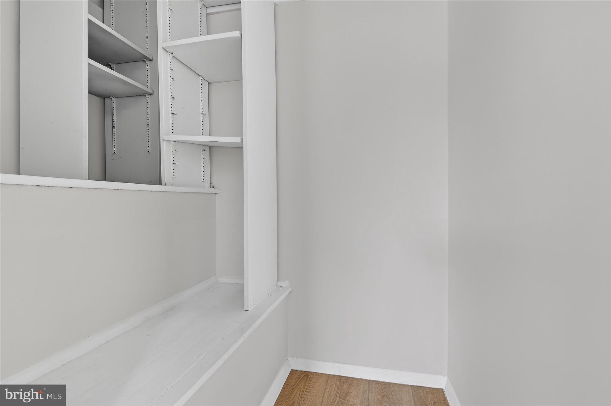 PARK  FAIRFAX - Residential