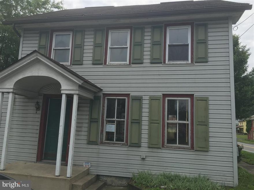 2 Story Home in Pillow awaits a new owner. This home sits on a corner lot. One car garage with new roof. Well priced. Some repairs have been made. Great home Great Yard. This home is part of the FIRST LOOK INITIATIVE. OWNER OCCUPANTS ONLY UNTIL 7/31/2016. Buyer is Responsible for all Transfer Tax!