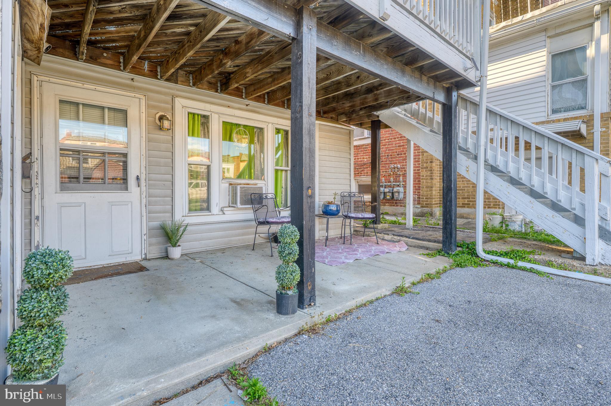 HAMILTON HEIGHTS - Residential Income
