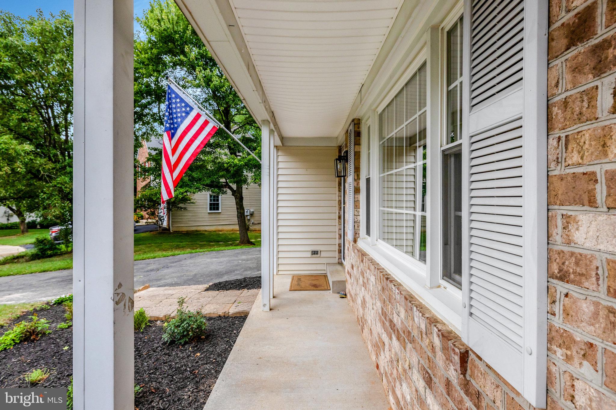 2219 CEDAR MILL COURT