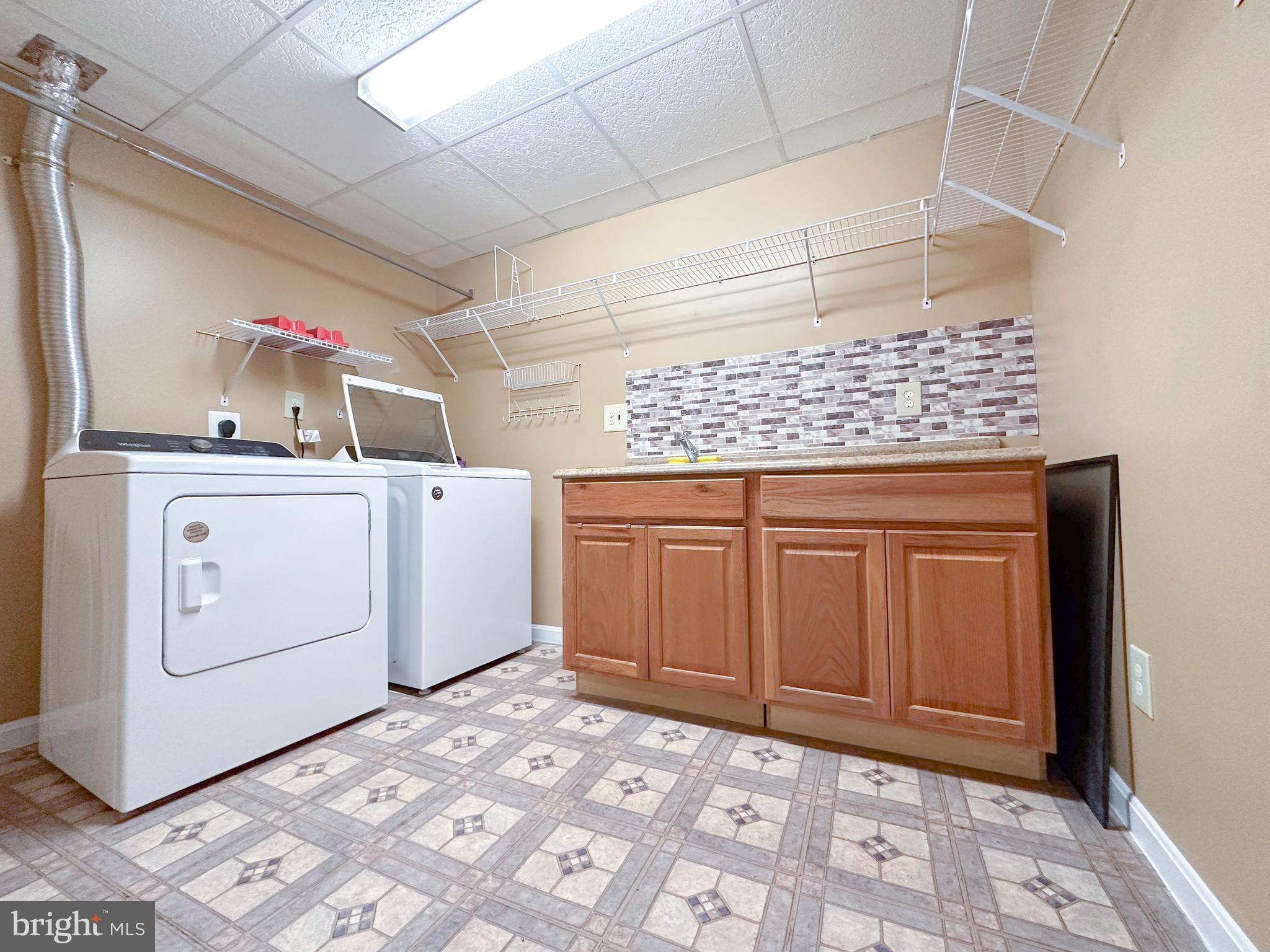 STREAMVIEW SUB - Residential