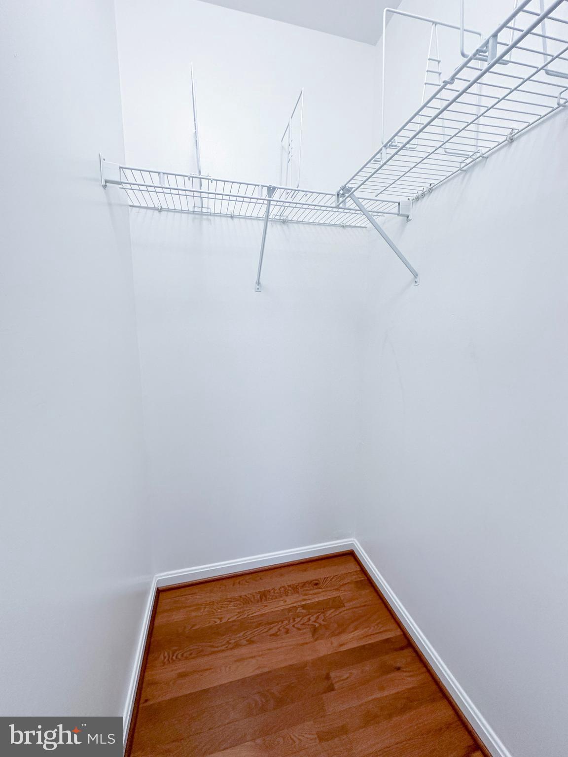 STREAMVIEW SUB - Residential