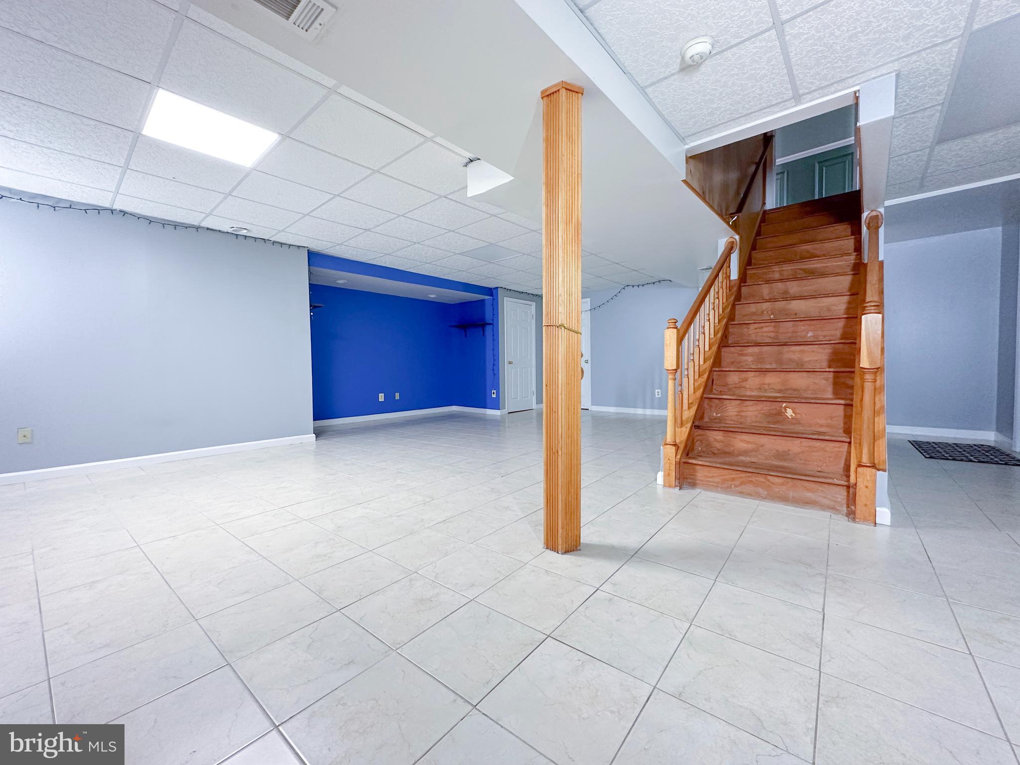 STREAMVIEW SUB - Residential