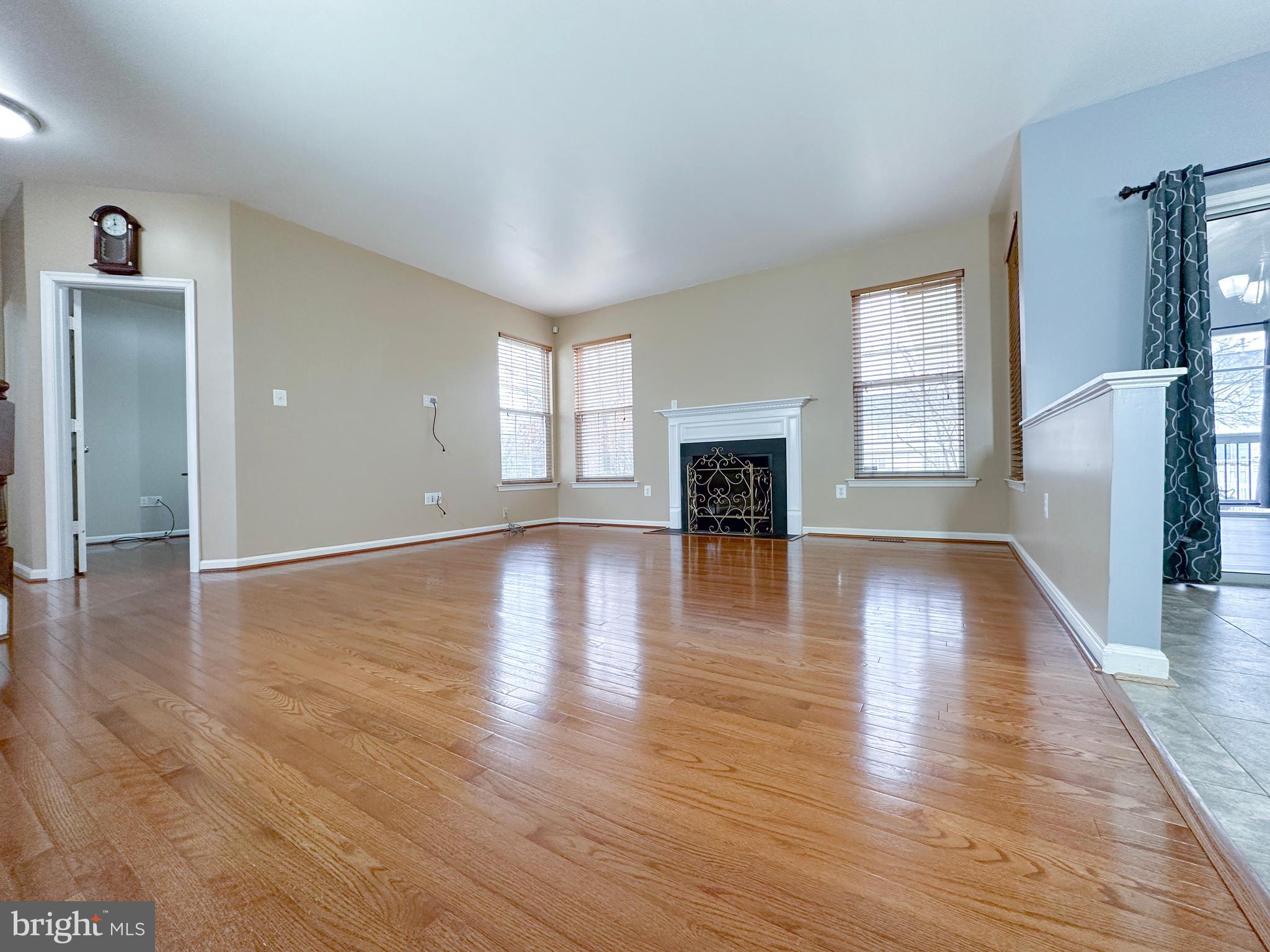 STREAMVIEW SUB - Residential