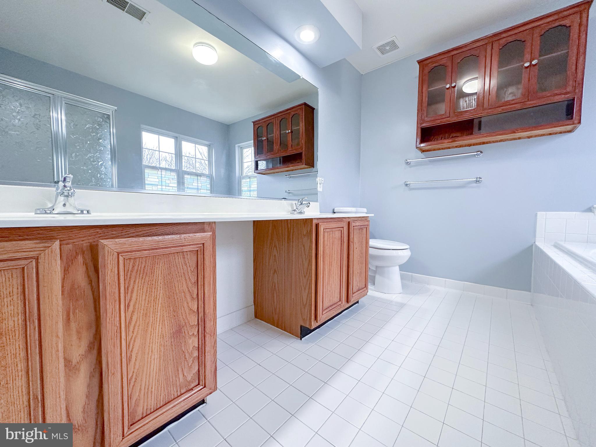 STREAMVIEW SUB - Residential