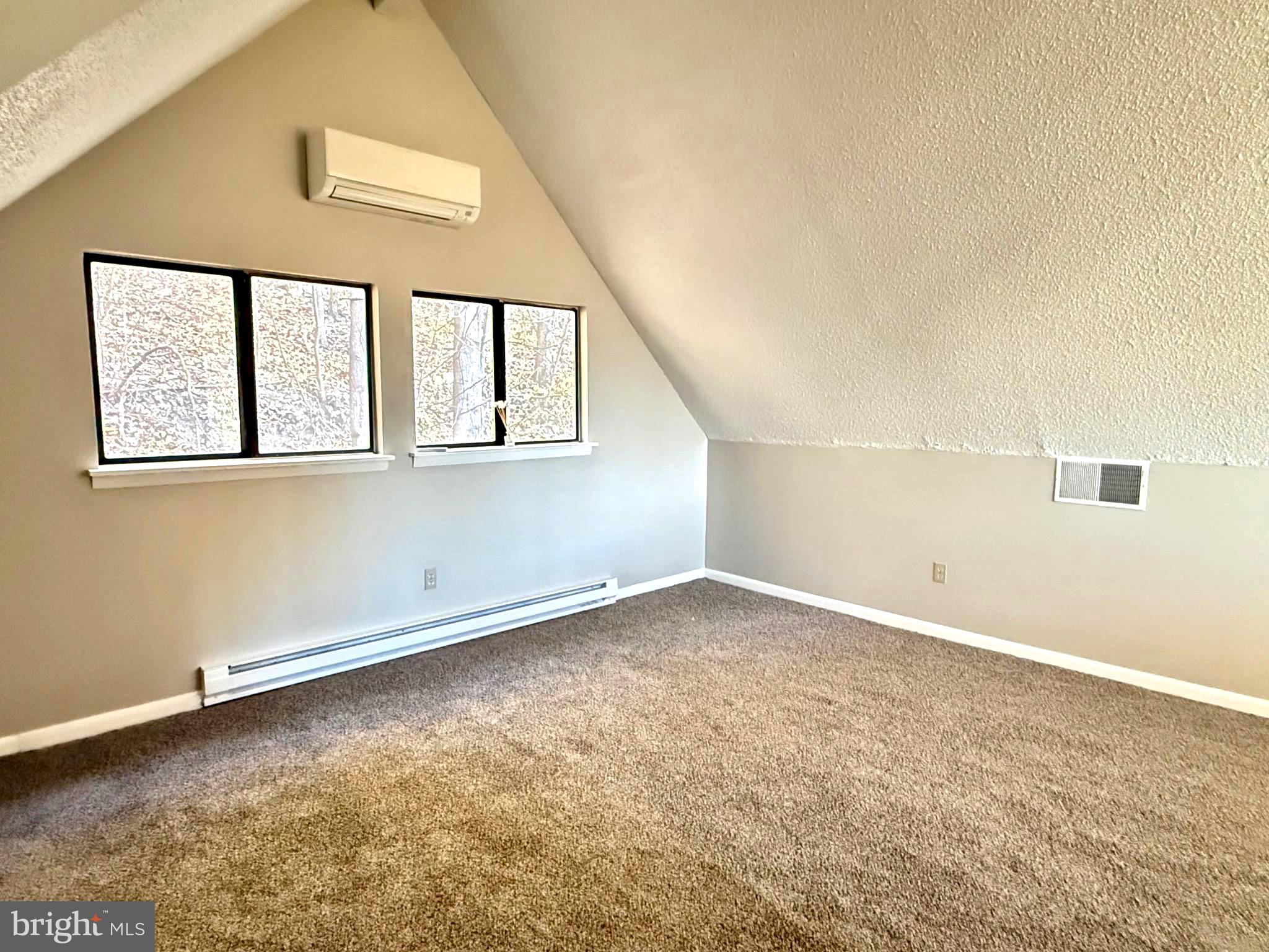 GLENWOOD FOREST - Residential