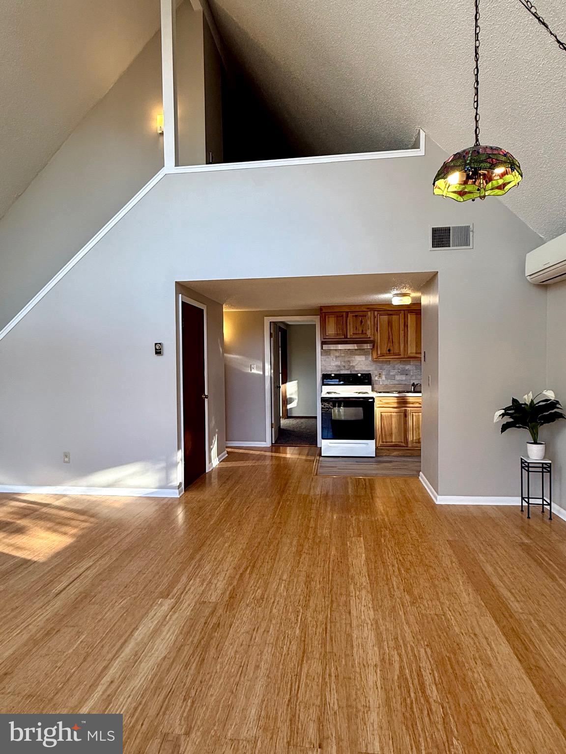 GLENWOOD FOREST - Residential