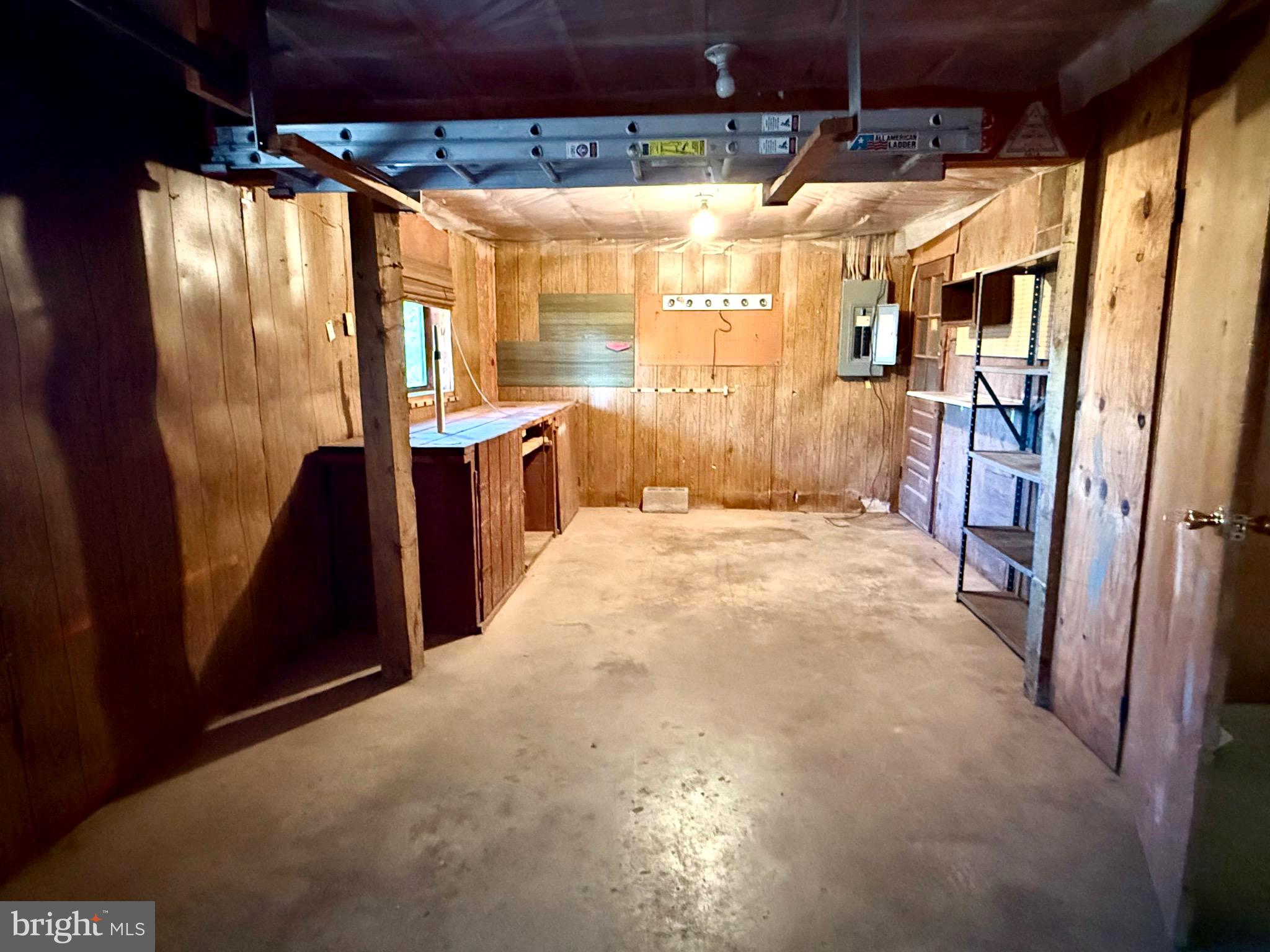 GLENWOOD FOREST - Residential