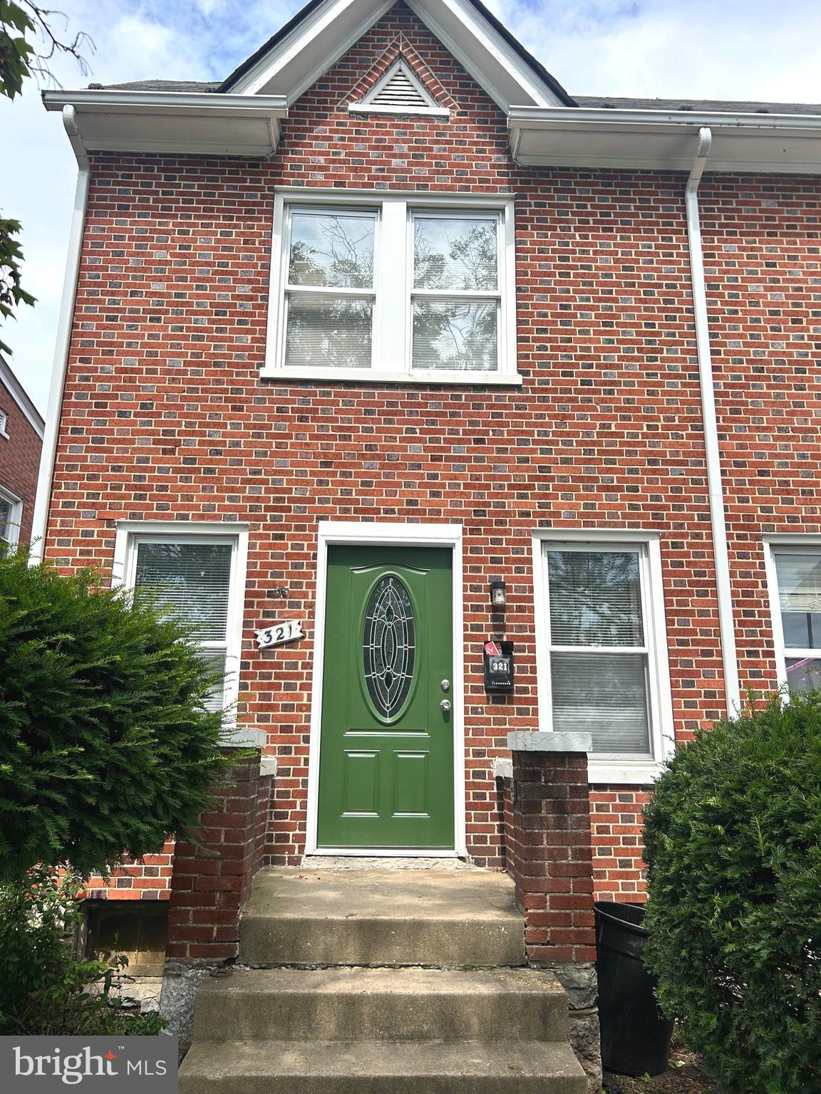 Welcome to this solid brick 3-bedroom, 1-bath townhome ideally located just minutes from the heart of downtown! Featuring a spacious and sunlit living area, this home offers classic charm with hardwood floors, updated fixtures, and a functional layout perfect for both relaxing and entertaining. The kitchen includes ample cabinet space and opens to a cozy dining area. Upstairs, you'll find three well-sized bedrooms with closet space and a beautiful bathroom. Conveniently located near shopping, dining, public transportation, and major commuter routes. Pets Case by Case. No smoking. Application available
