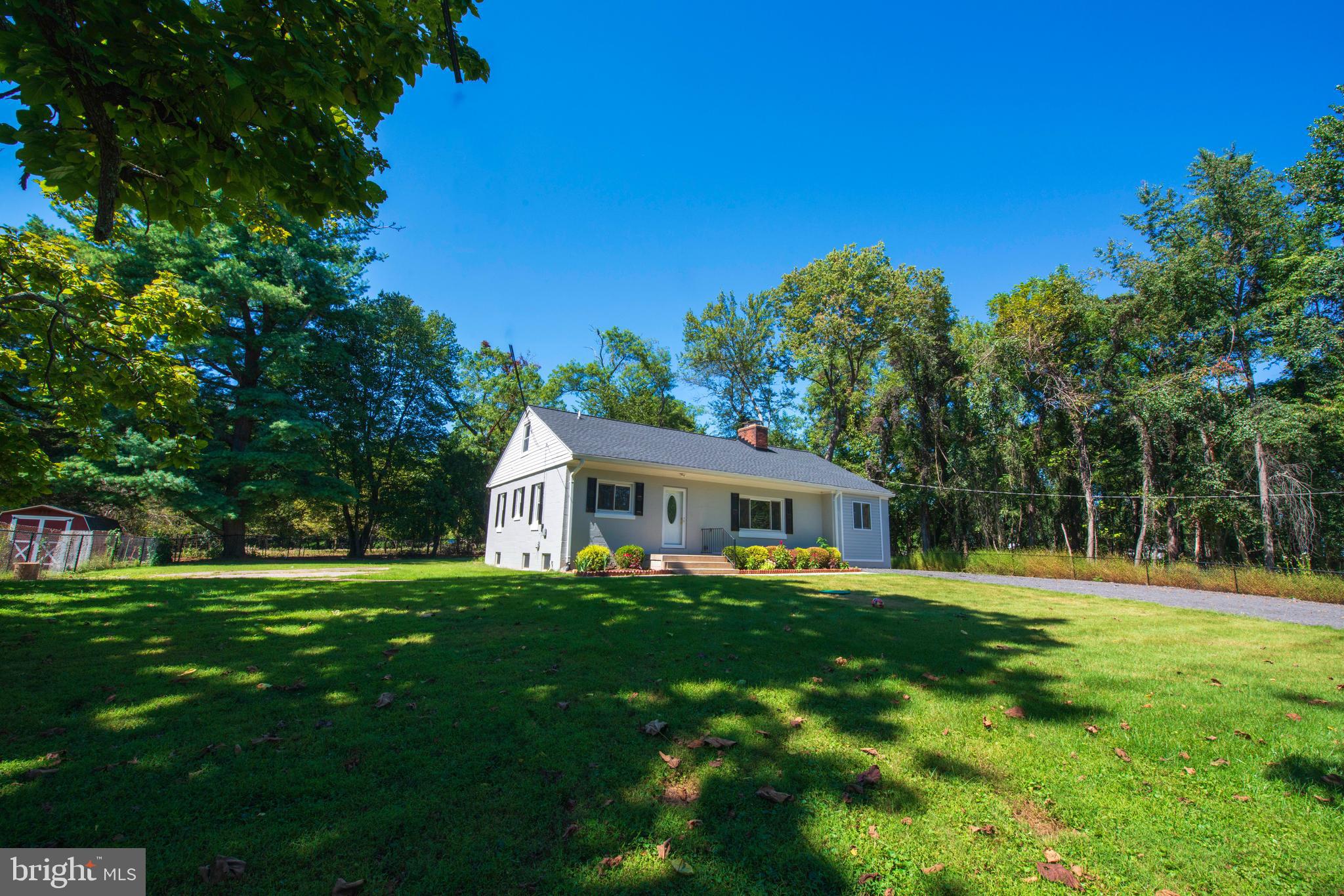 LAYTONSVILLE OUTSIDE - Residential