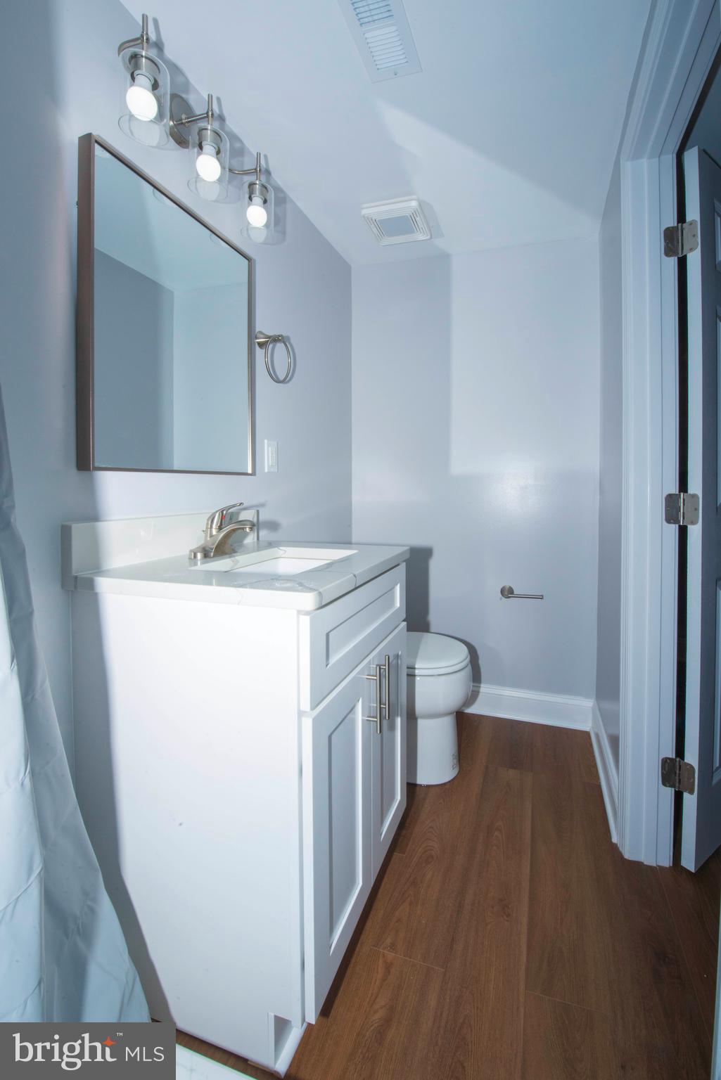 LAYTONSVILLE OUTSIDE - Residential