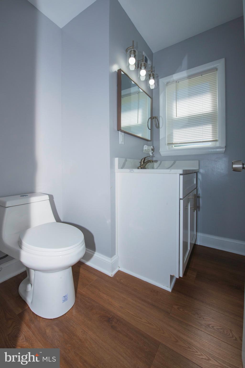 LAYTONSVILLE OUTSIDE - Residential