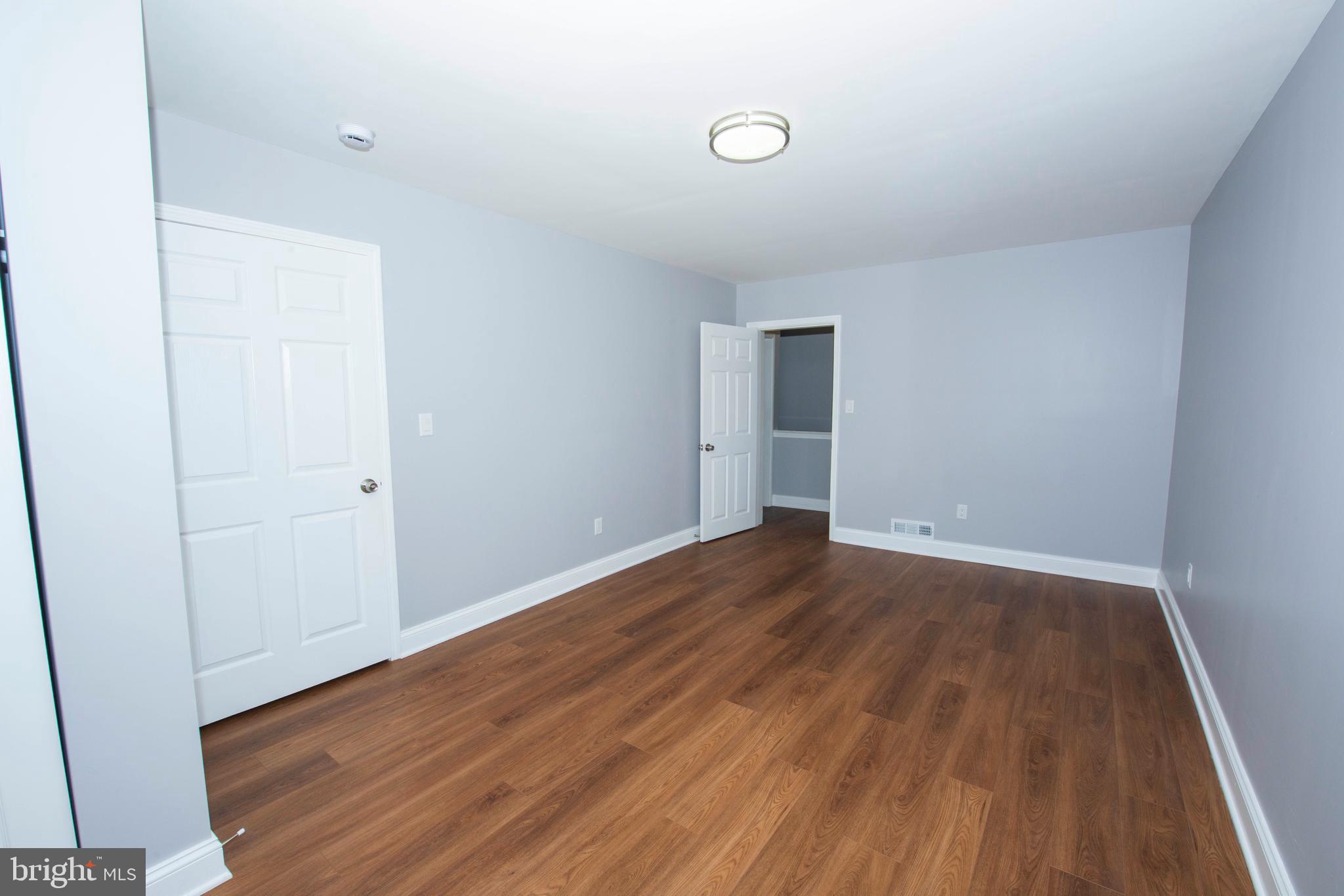 LAYTONSVILLE OUTSIDE - Residential