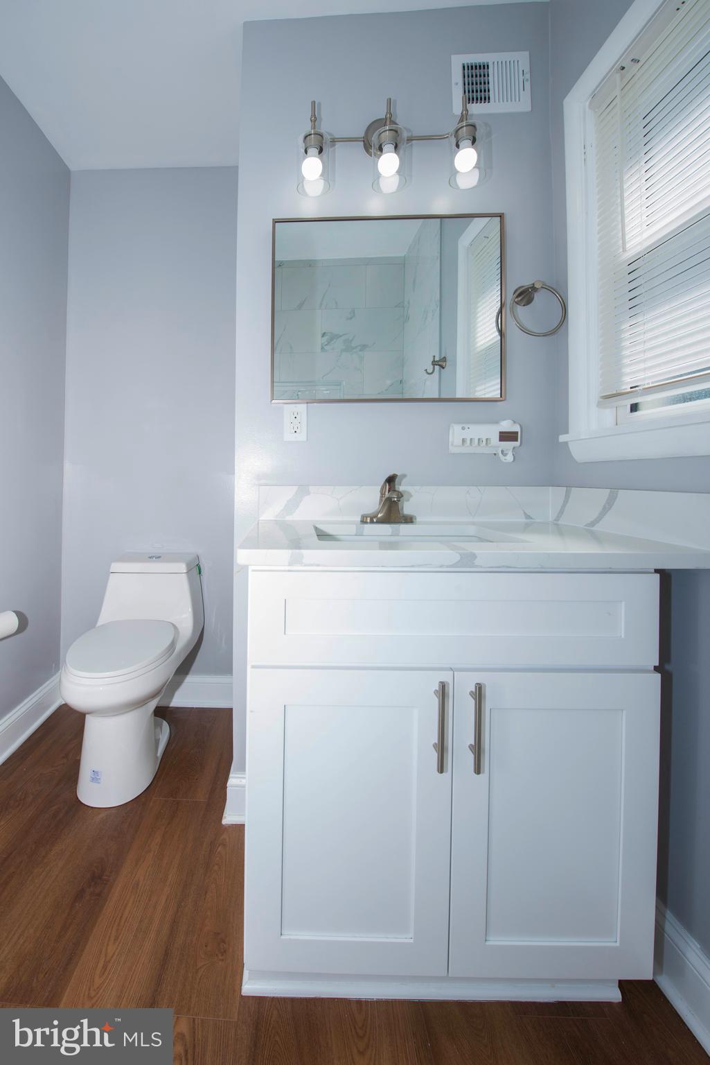 LAYTONSVILLE OUTSIDE - Residential