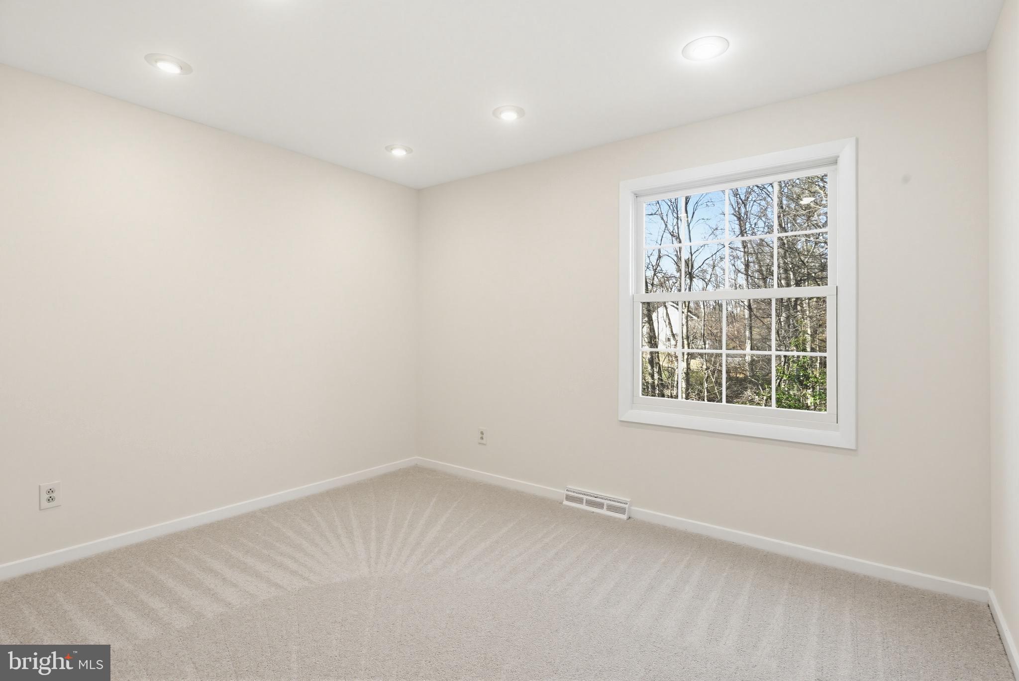 STEVENS FOREST - Residential