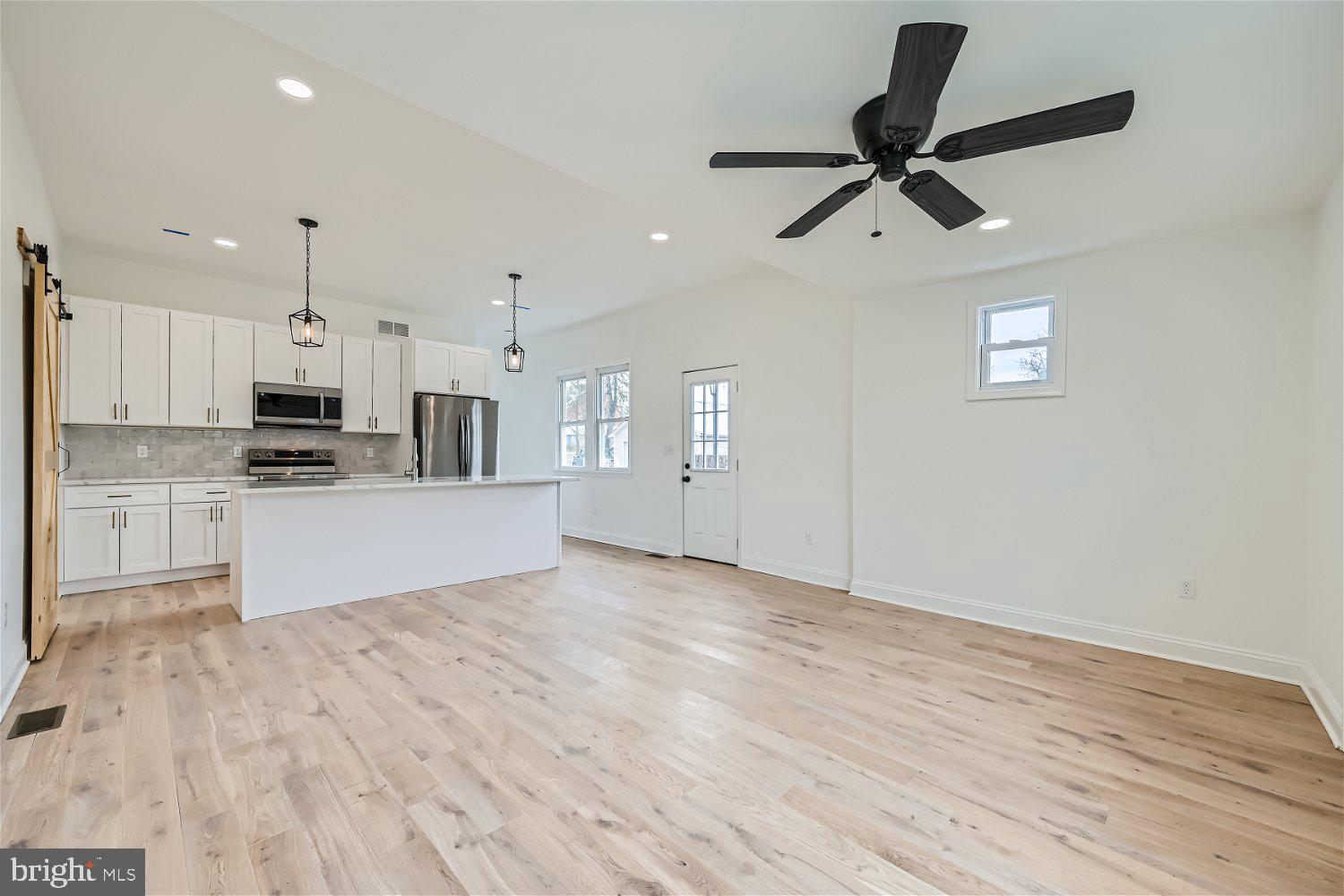 REISTERSTOWN - Residential