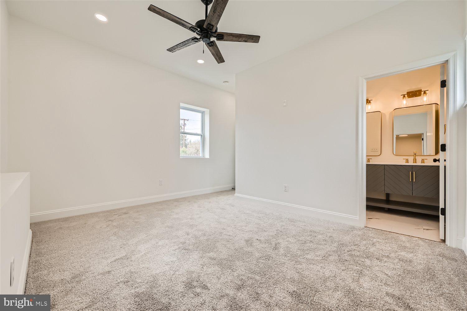 REISTERSTOWN - Residential