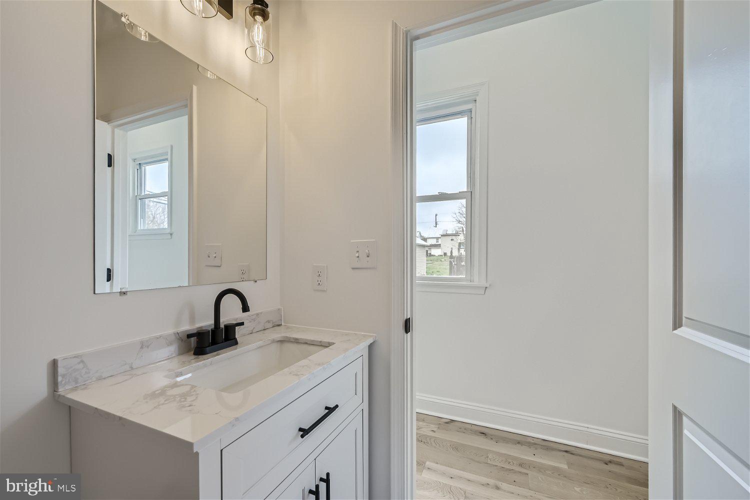 REISTERSTOWN - Residential