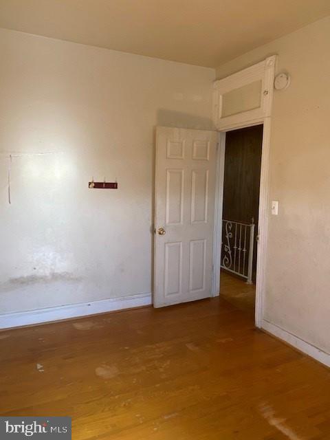 MILL HILL - Residential